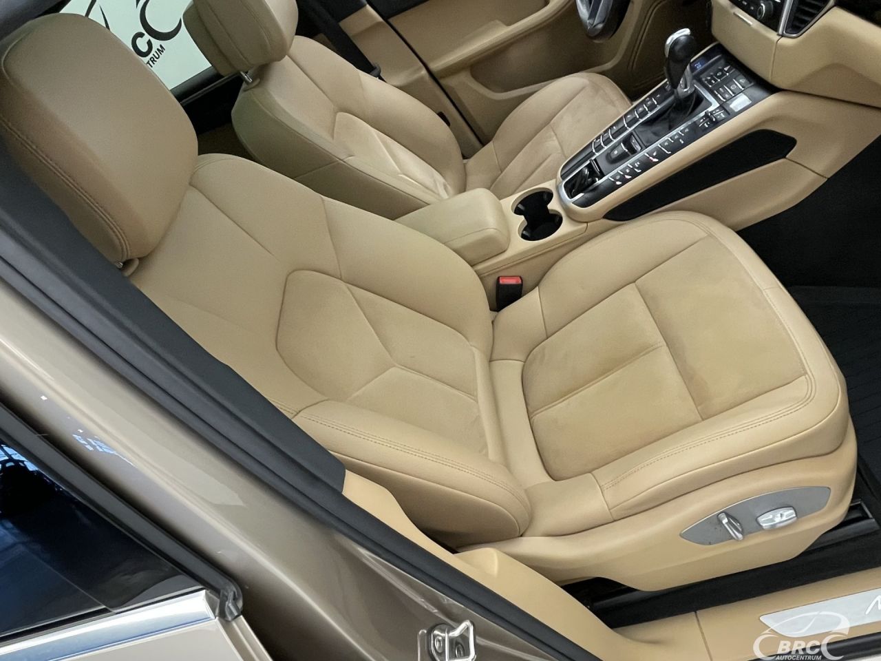 Porsche Macan | 4