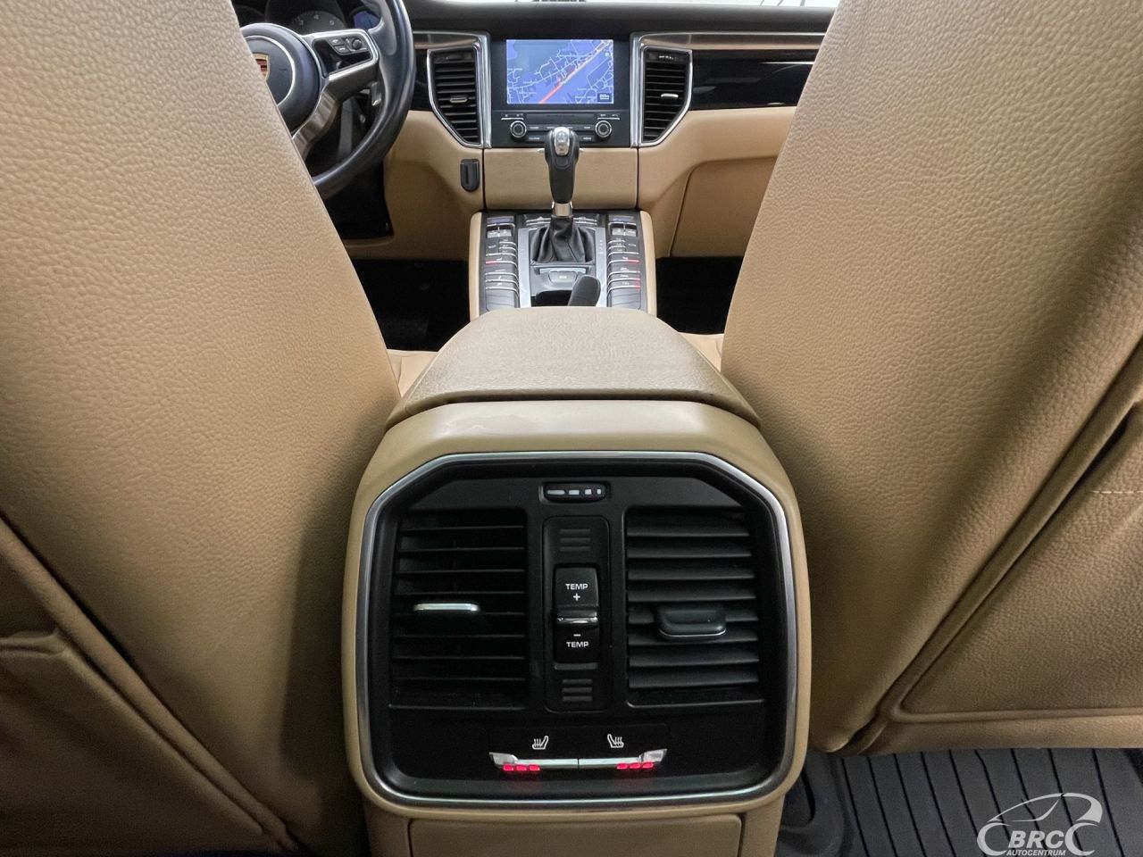 Porsche Macan | 13
