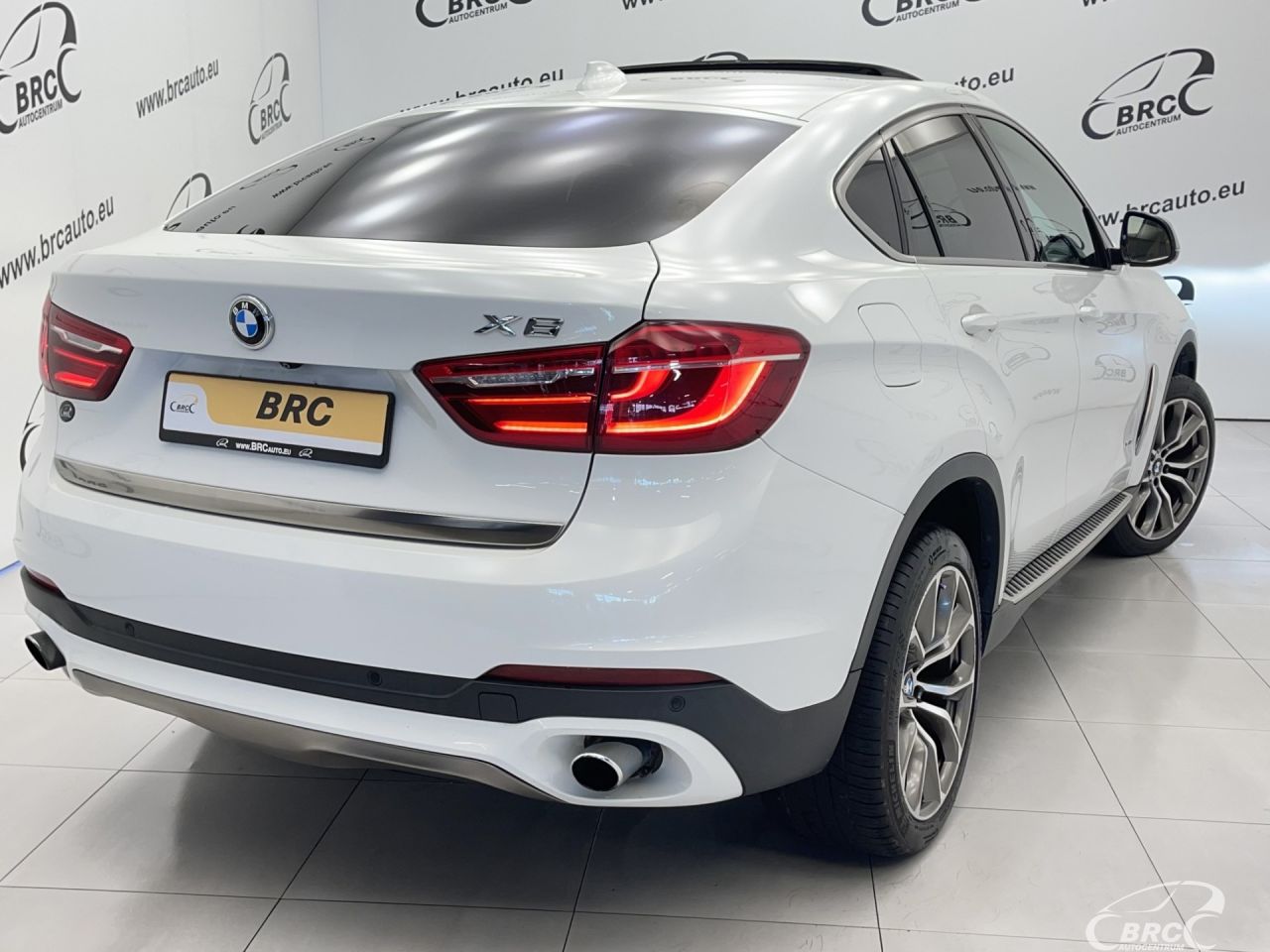 BMW X6 | 57