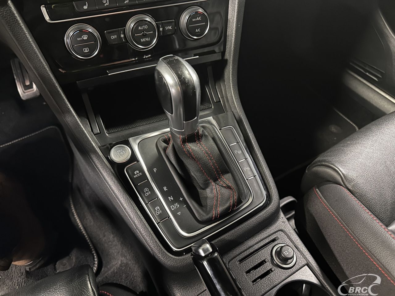 Volkswagen Golf | 13