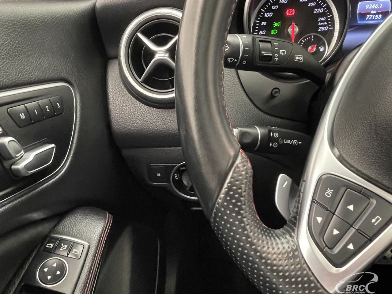 Mercedes-Benz CLA200 | 39