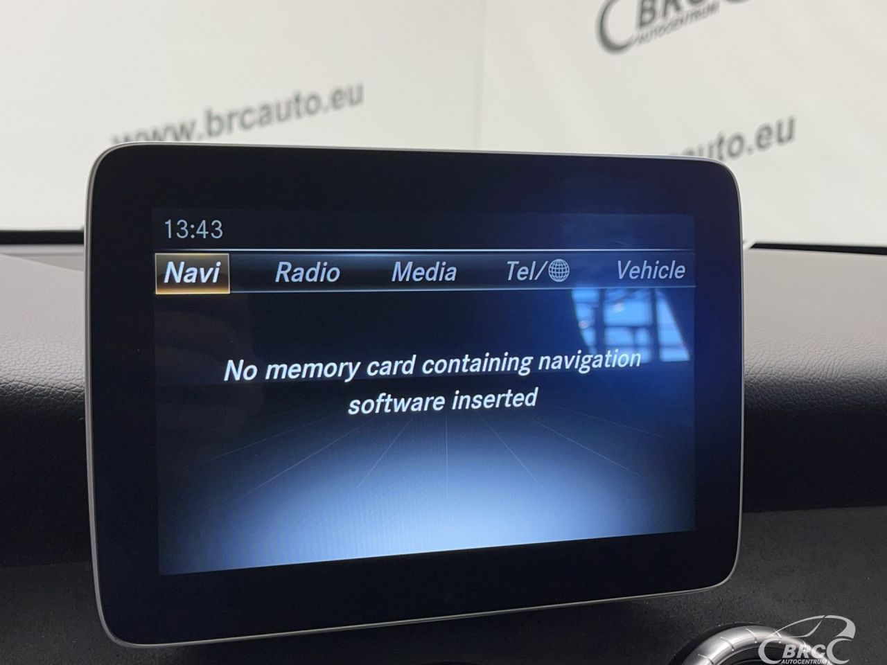 Mercedes-Benz CLA200 | 33