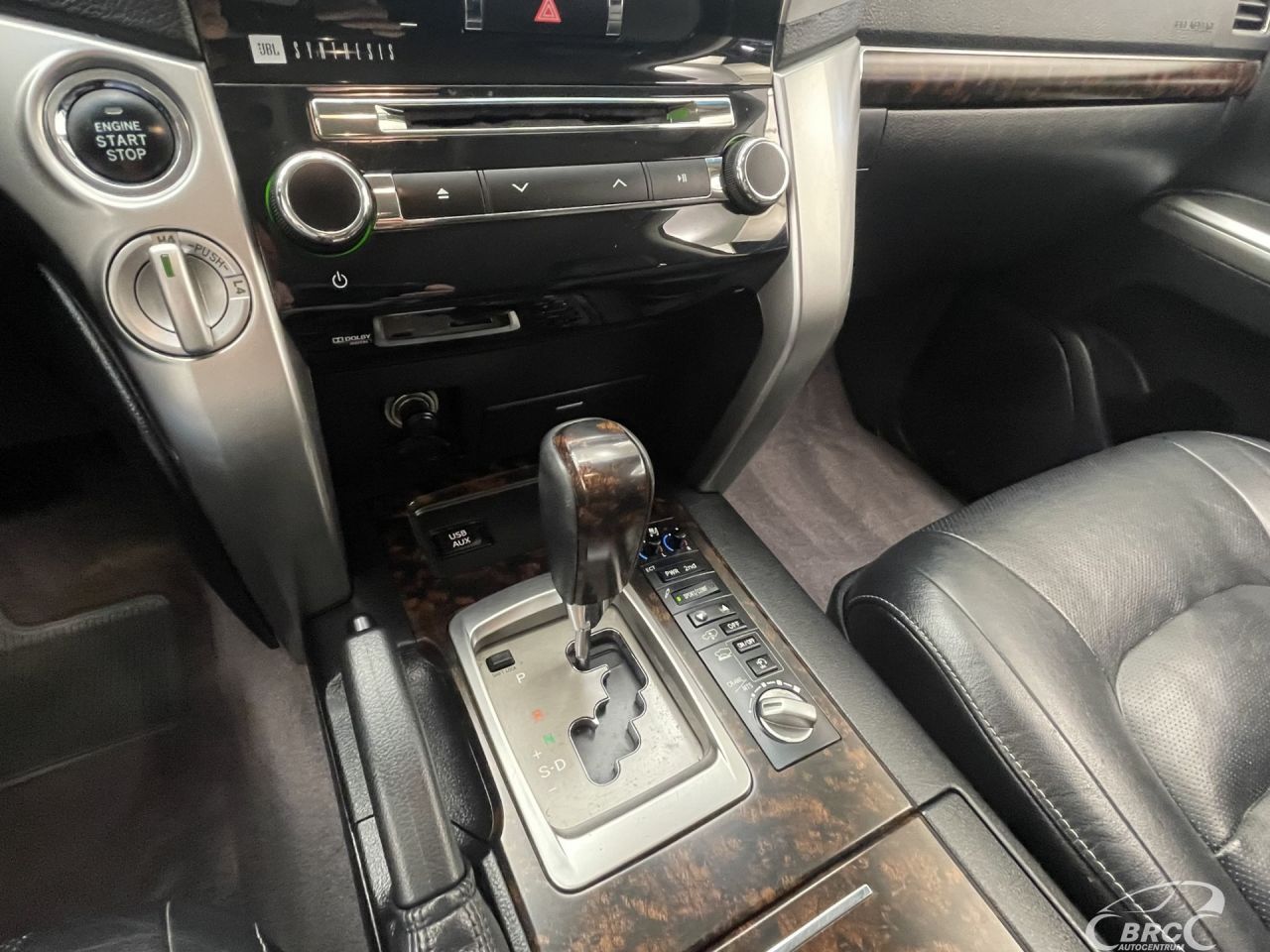 Toyota Land Cruiser | 26