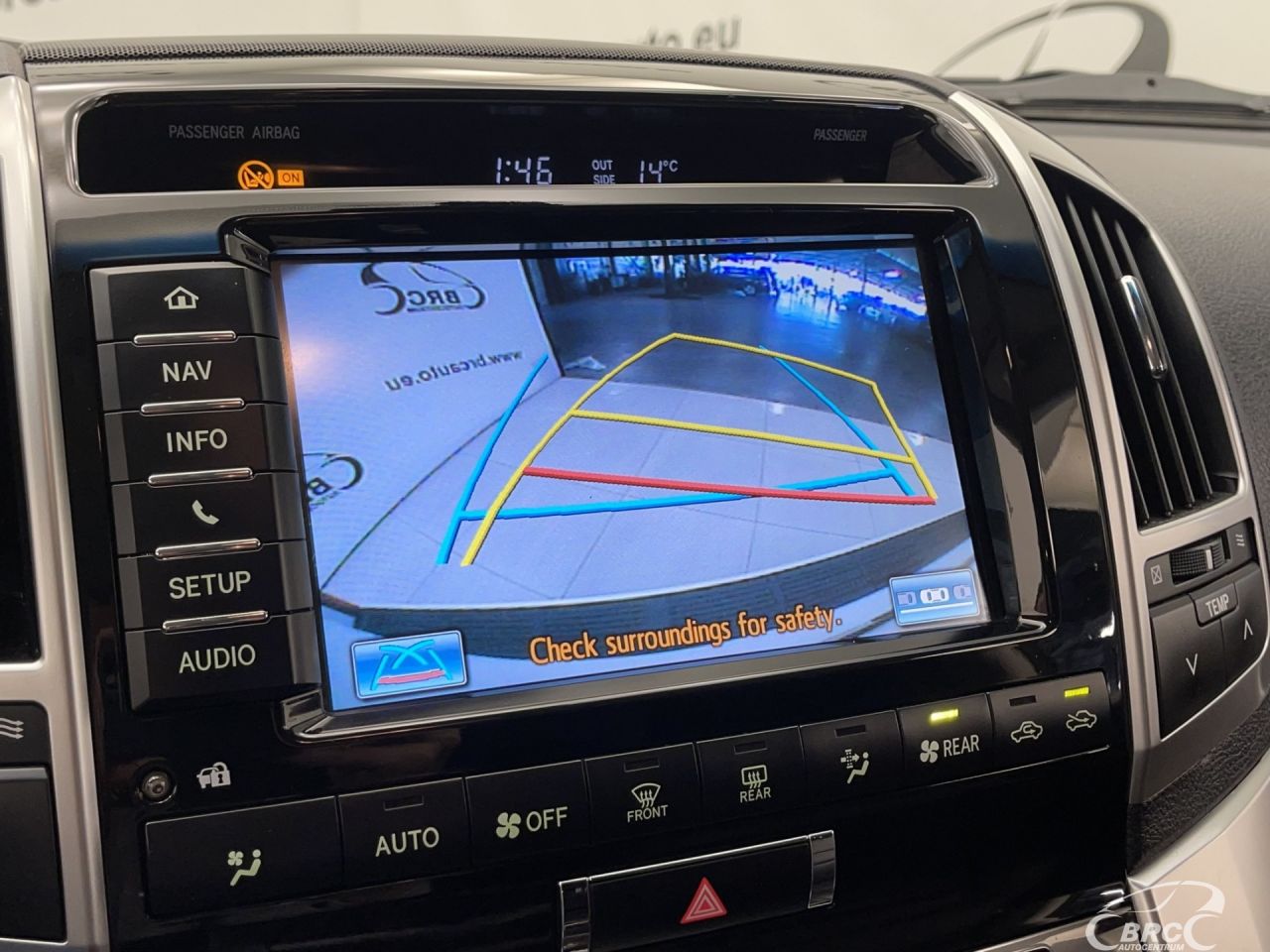 Toyota Land Cruiser | 36