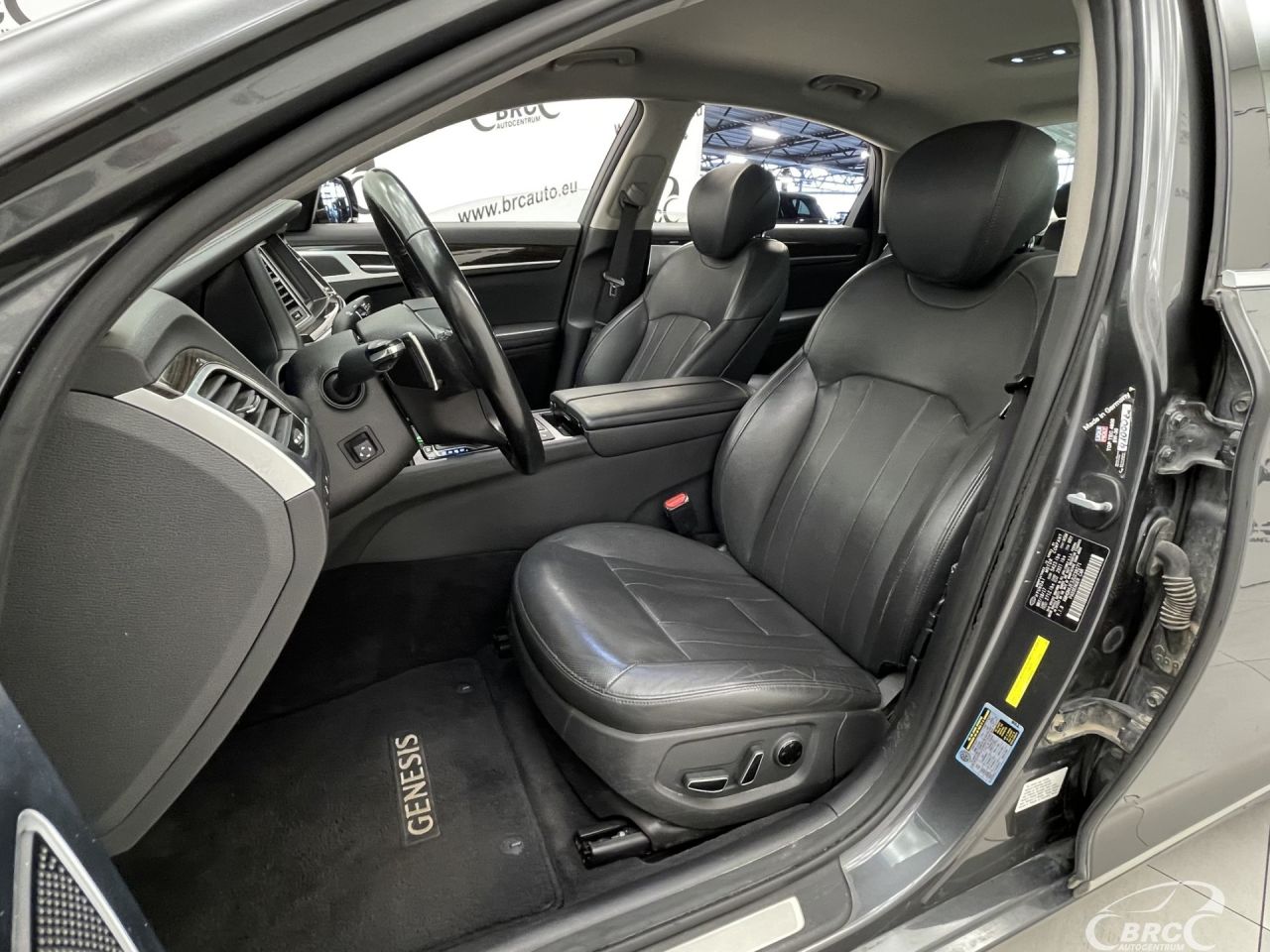 Hyundai Genesis | 23