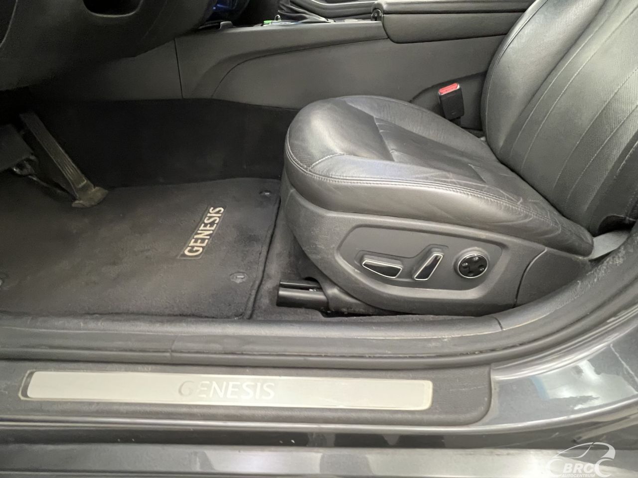 Hyundai Genesis | 22