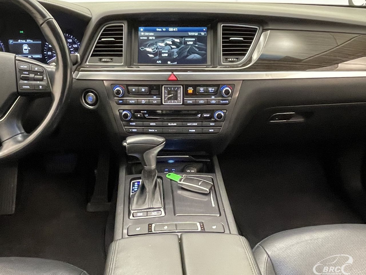 Hyundai Genesis | 15