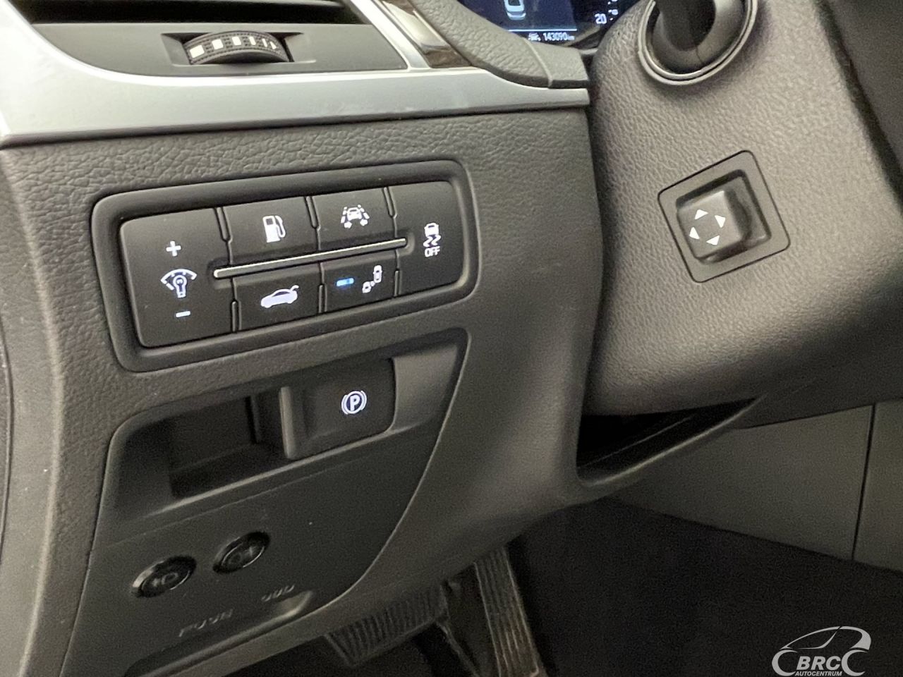 Hyundai Genesis | 25