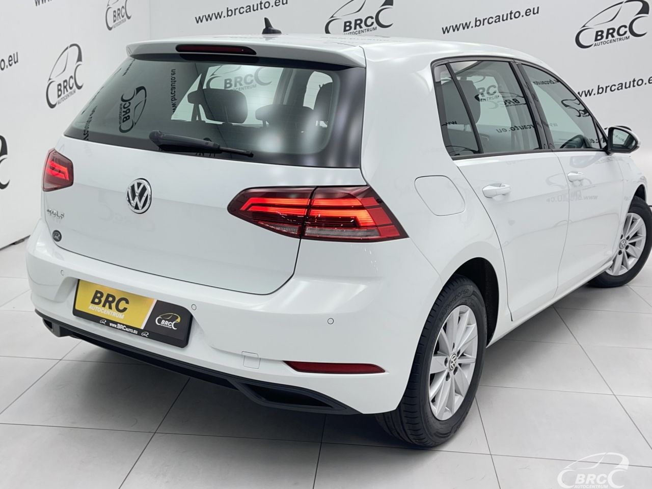 Volkswagen Golf | 40