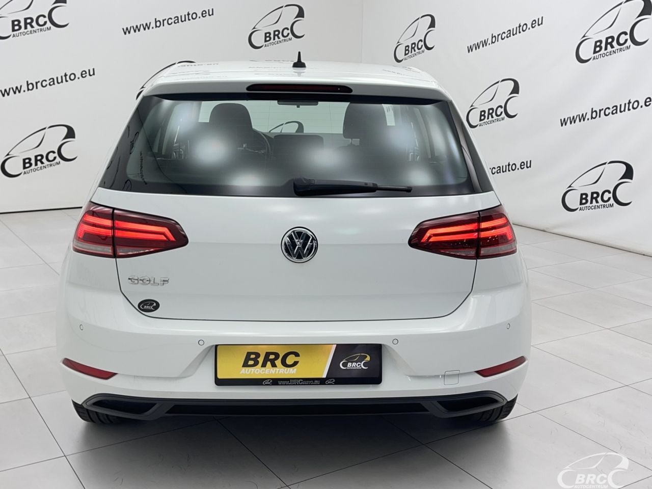 Volkswagen Golf | 42