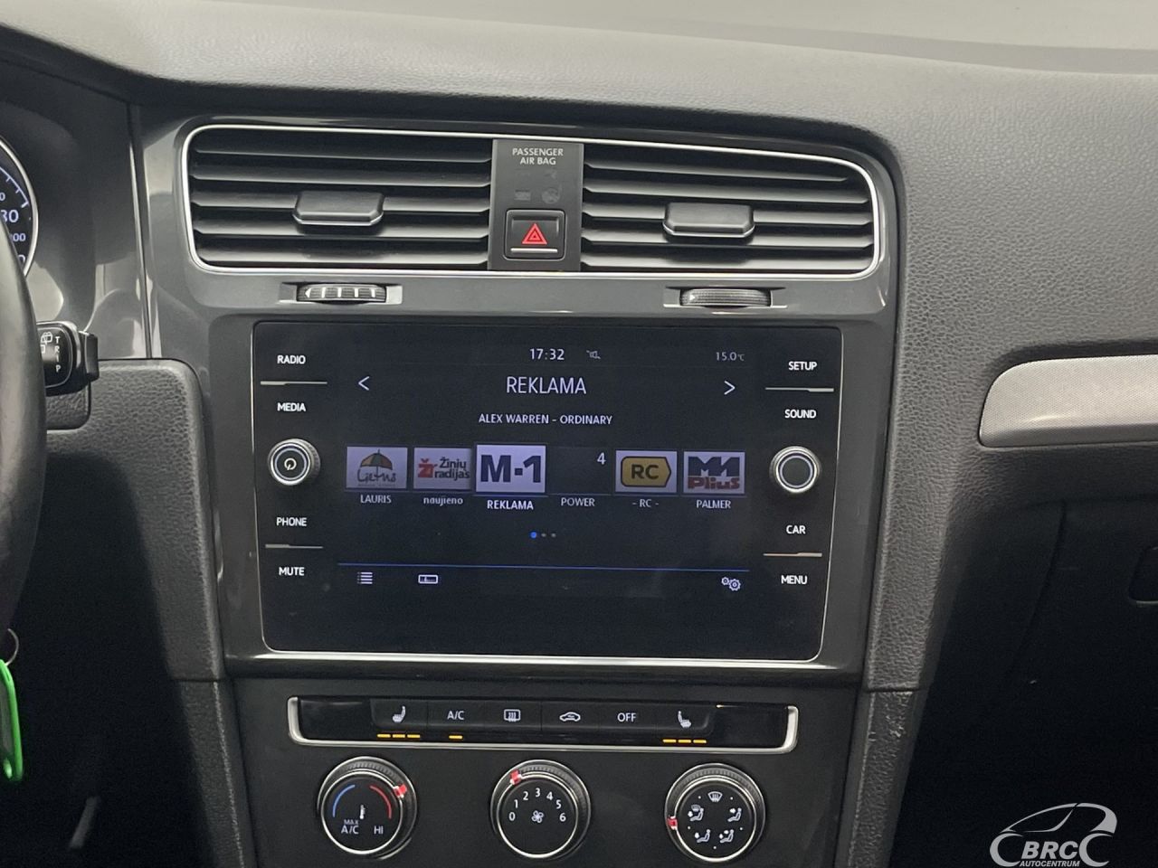 Volkswagen Golf | 14