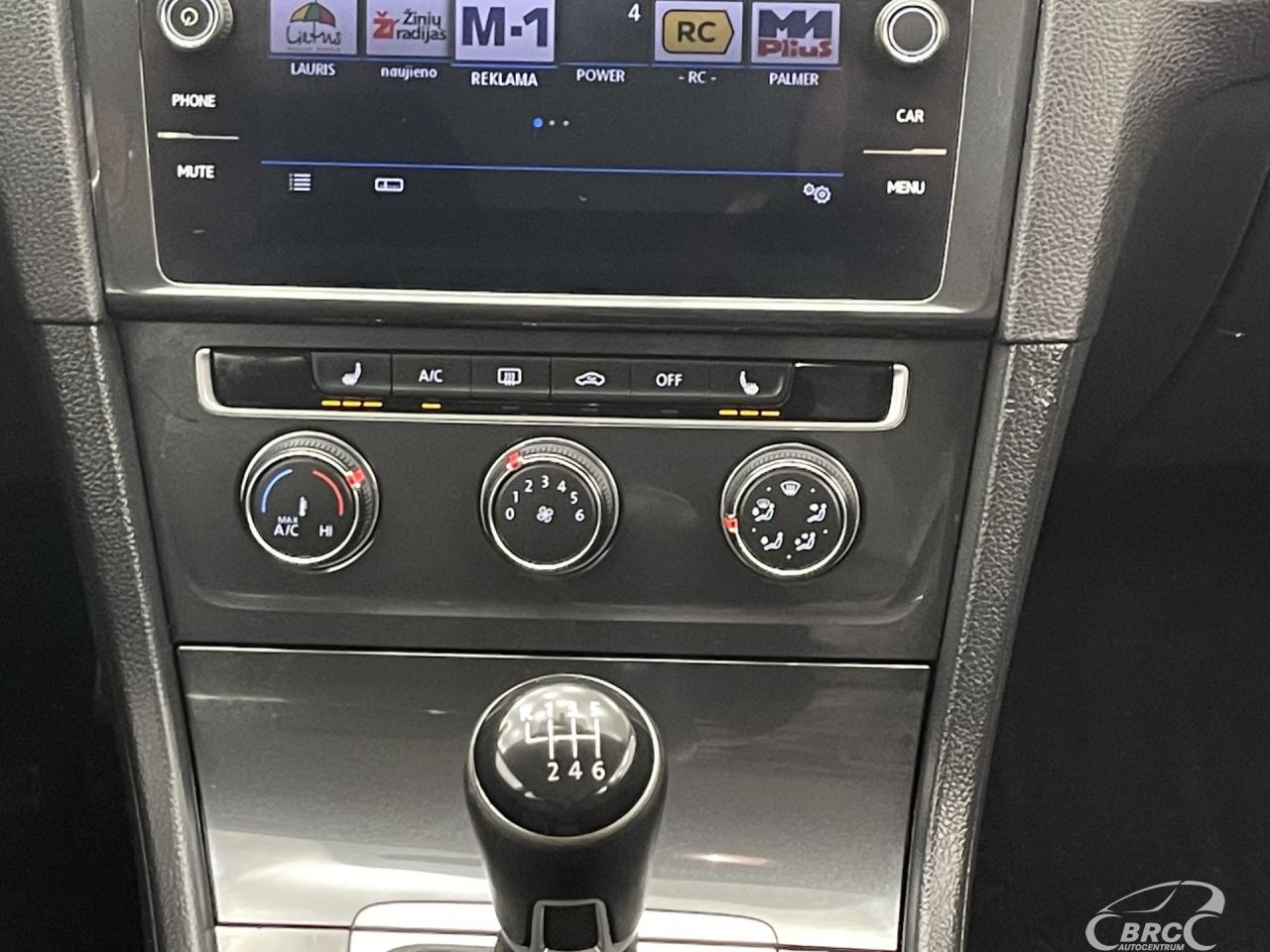 Volkswagen Golf | 15