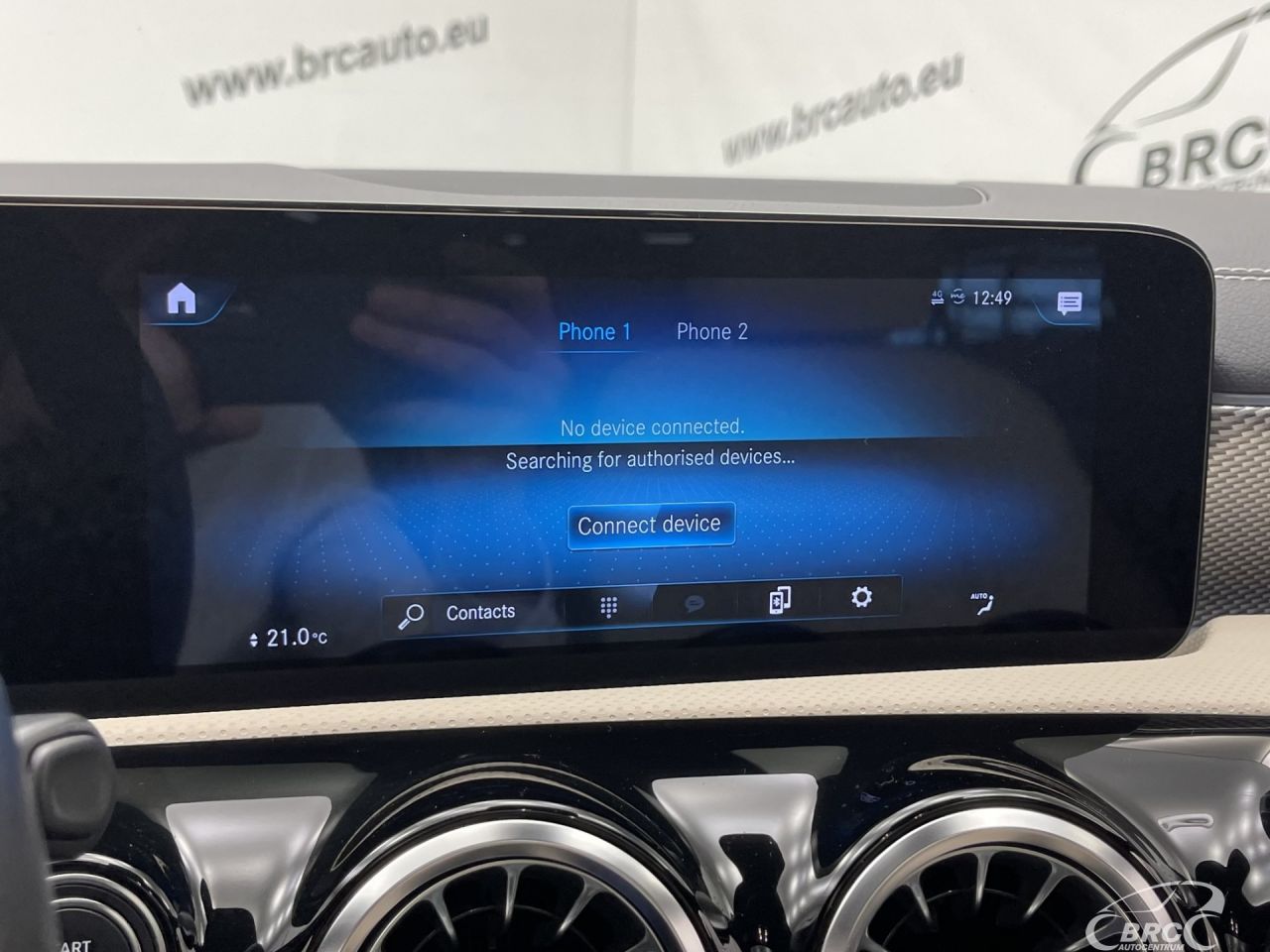 Mercedes-Benz CLA180 | 42