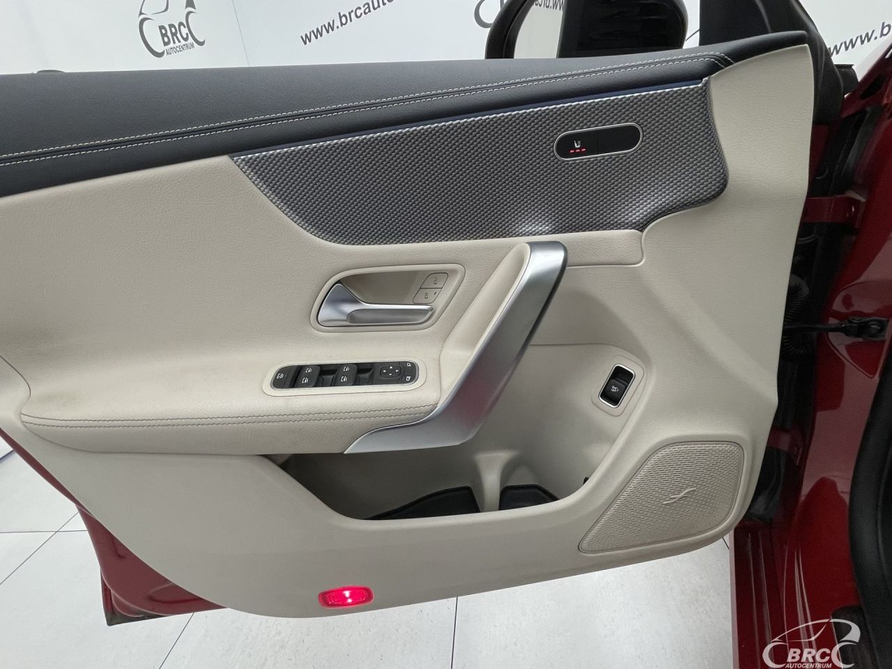 Mercedes-Benz CLA180 | 19