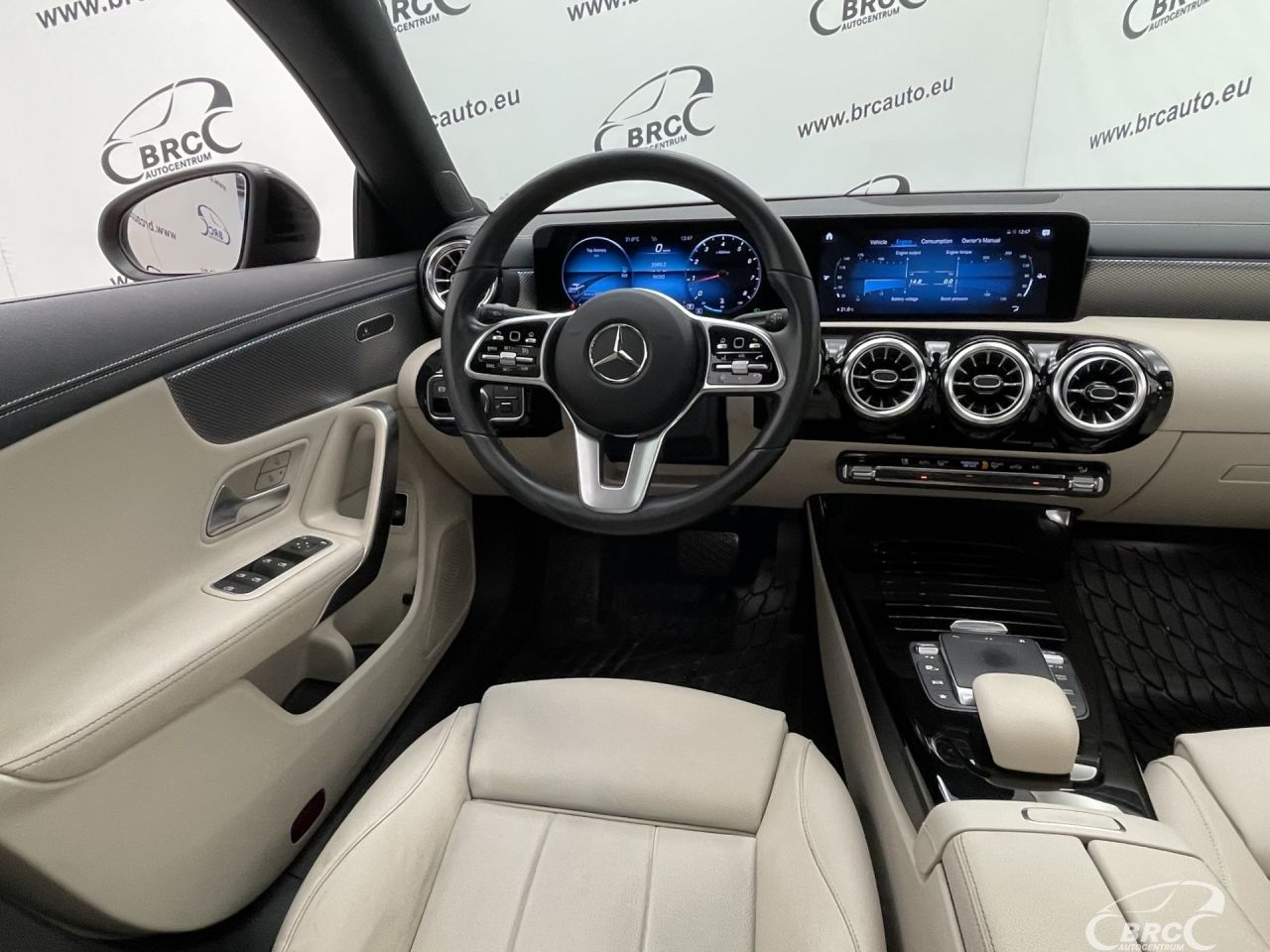 Mercedes-Benz CLA180 | 13