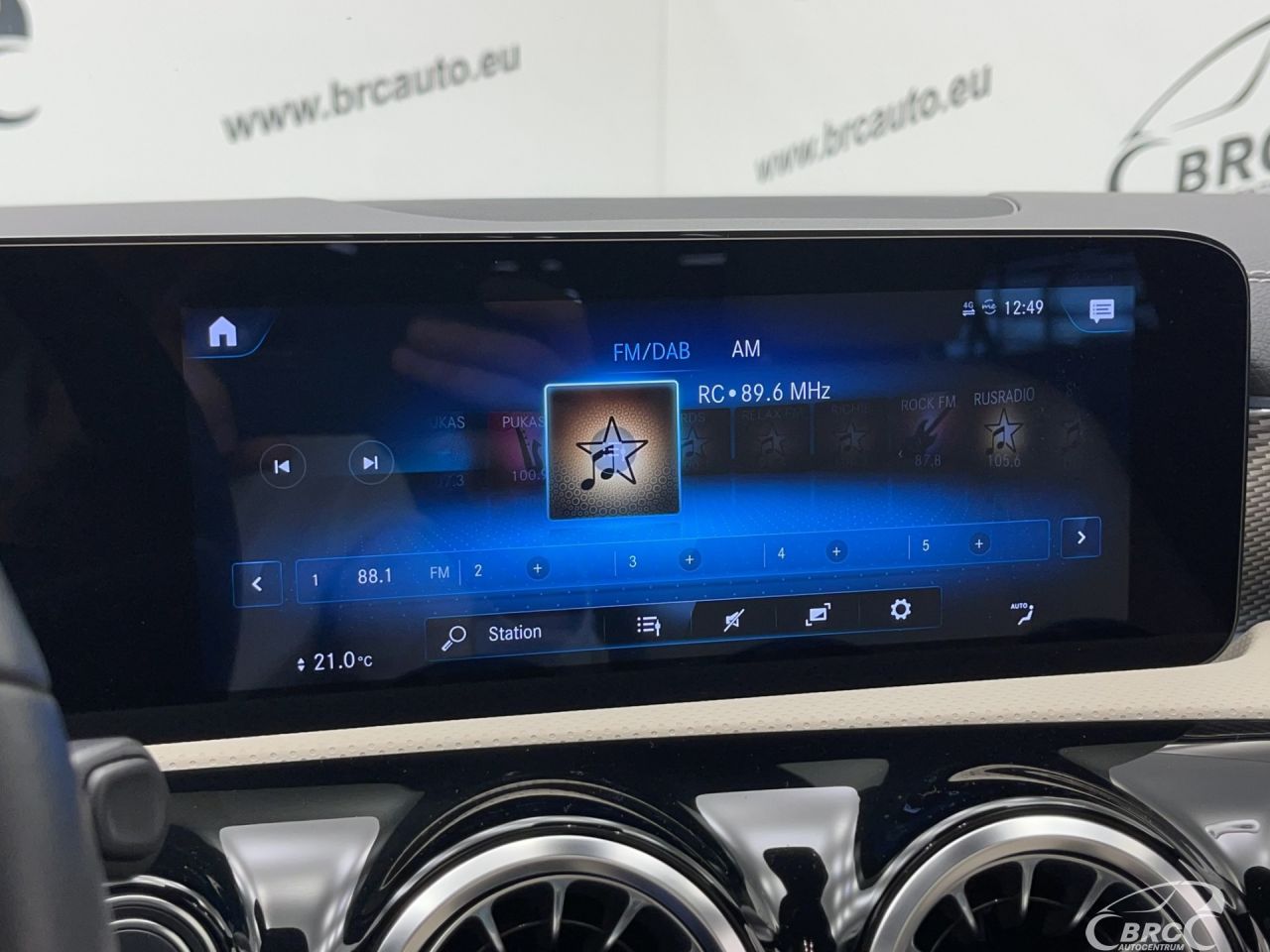 Mercedes-Benz CLA180 | 41