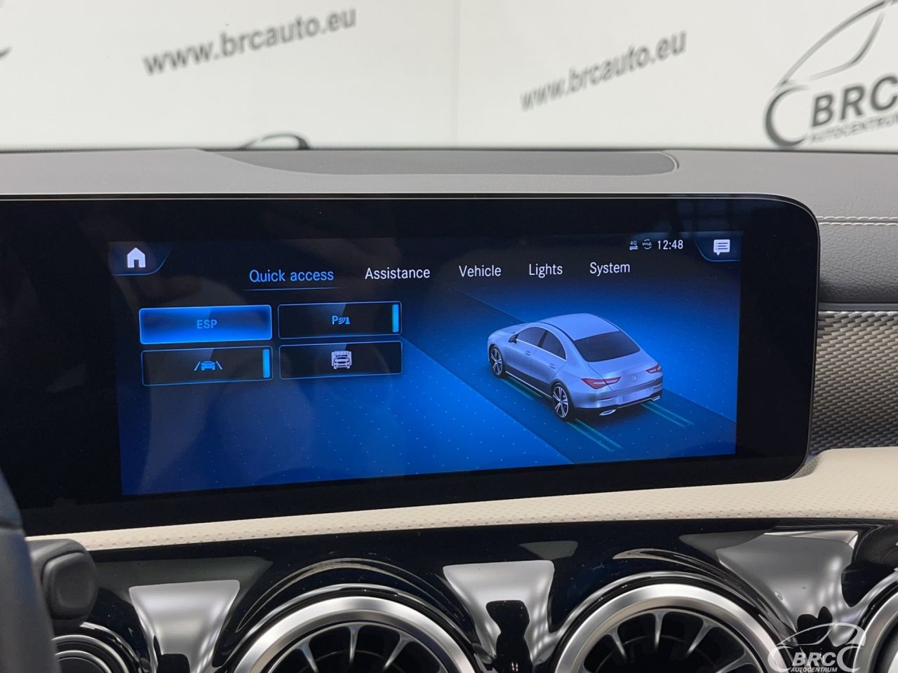 Mercedes-Benz CLA180 | 38