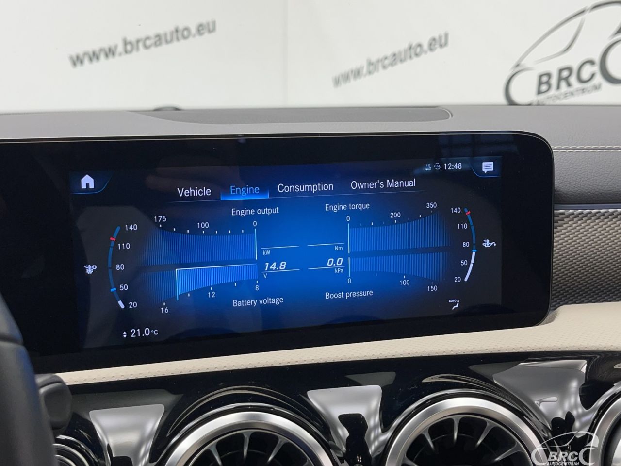 Mercedes-Benz CLA180 | 32