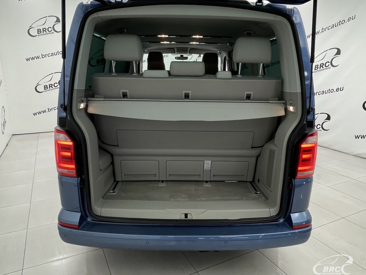 Volkswagen Multivan | 19