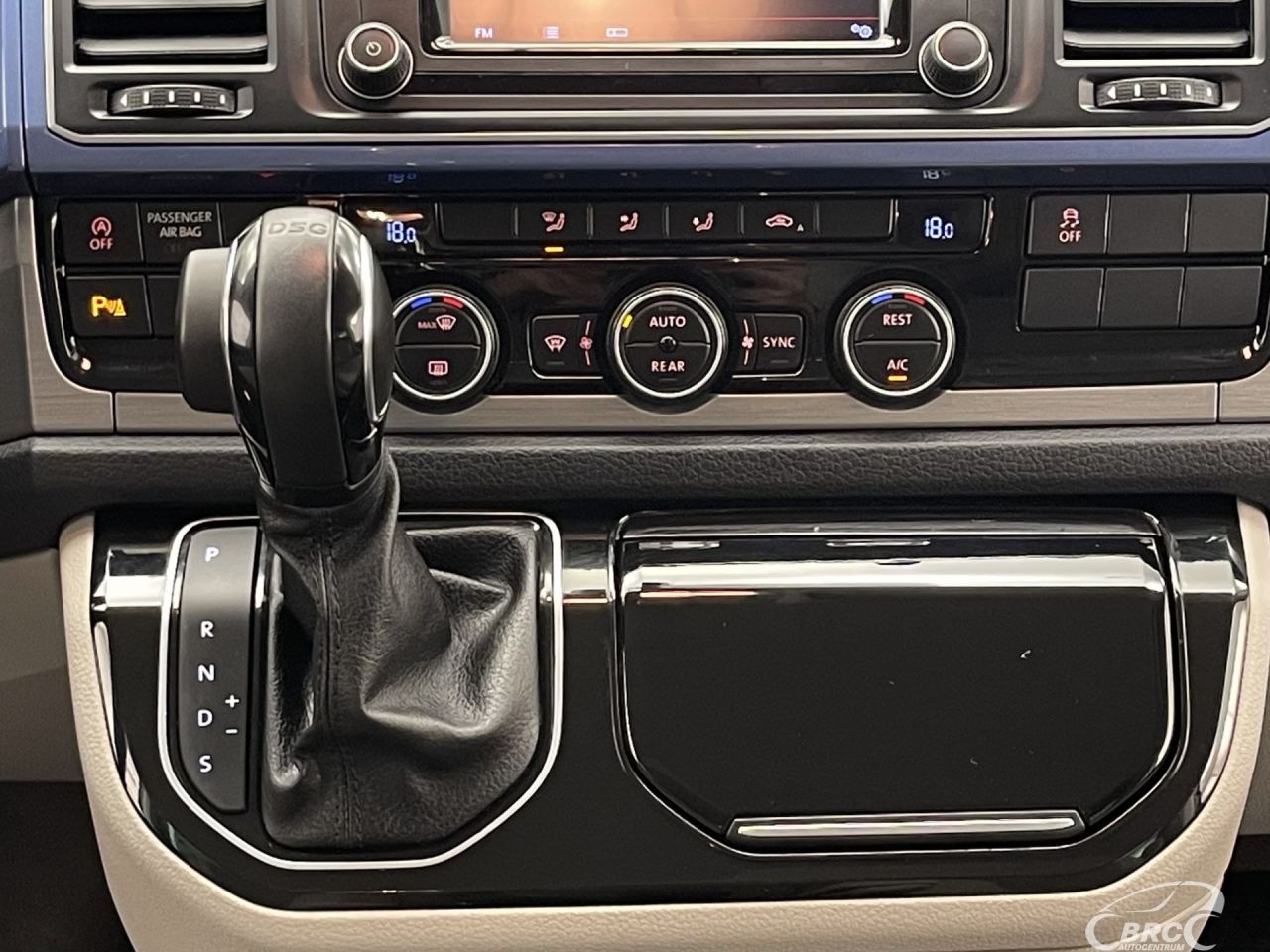 Volkswagen Multivan | 16