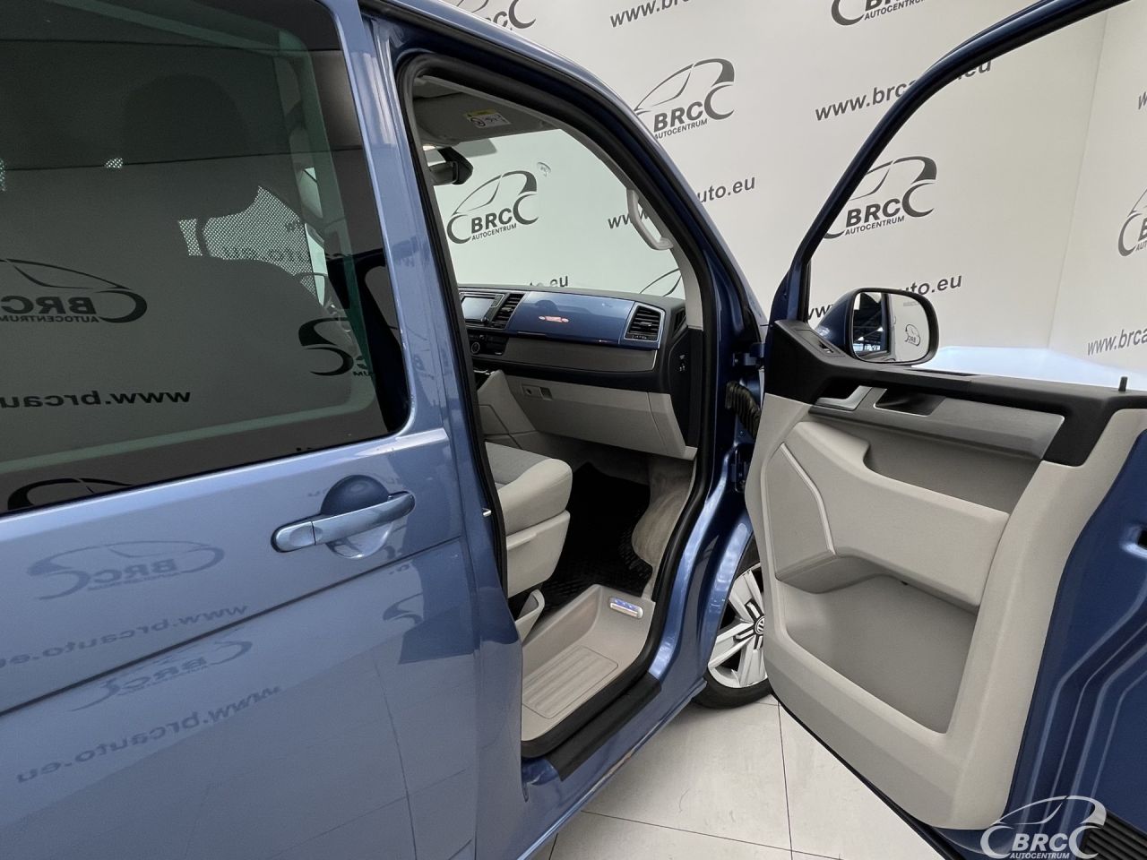 Volkswagen Multivan | 7