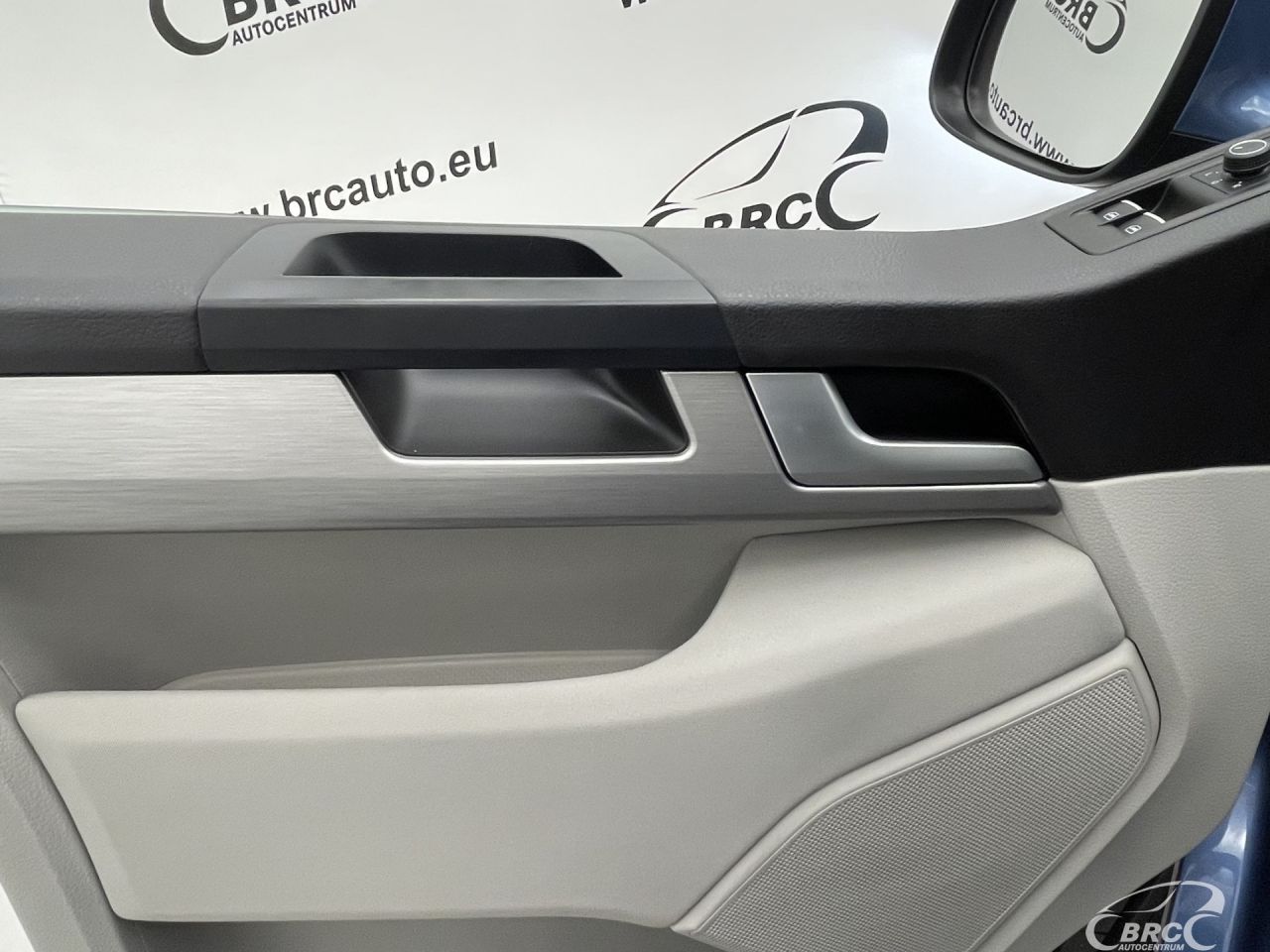 Volkswagen Multivan | 22