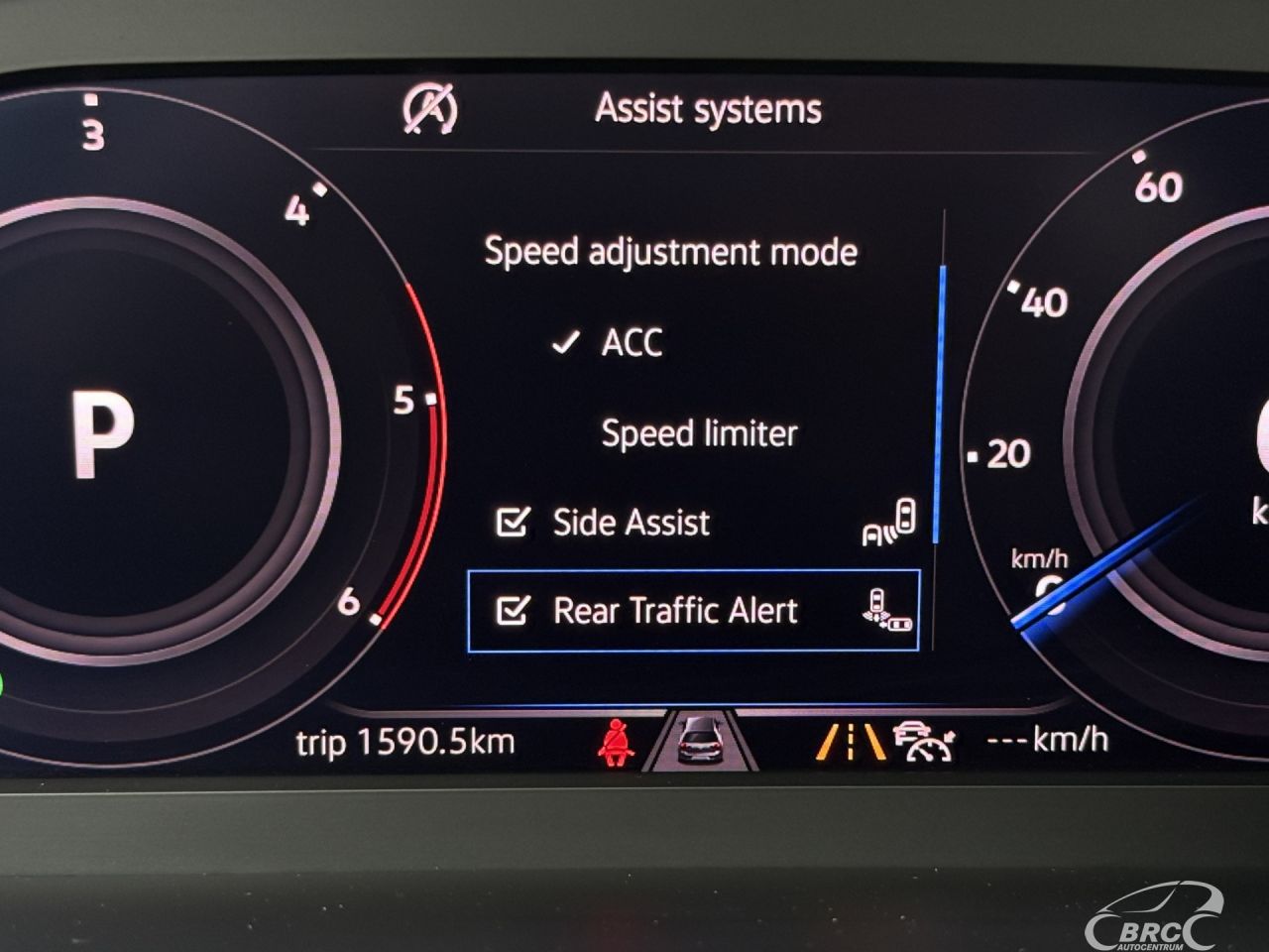 Volkswagen Tiguan | 24