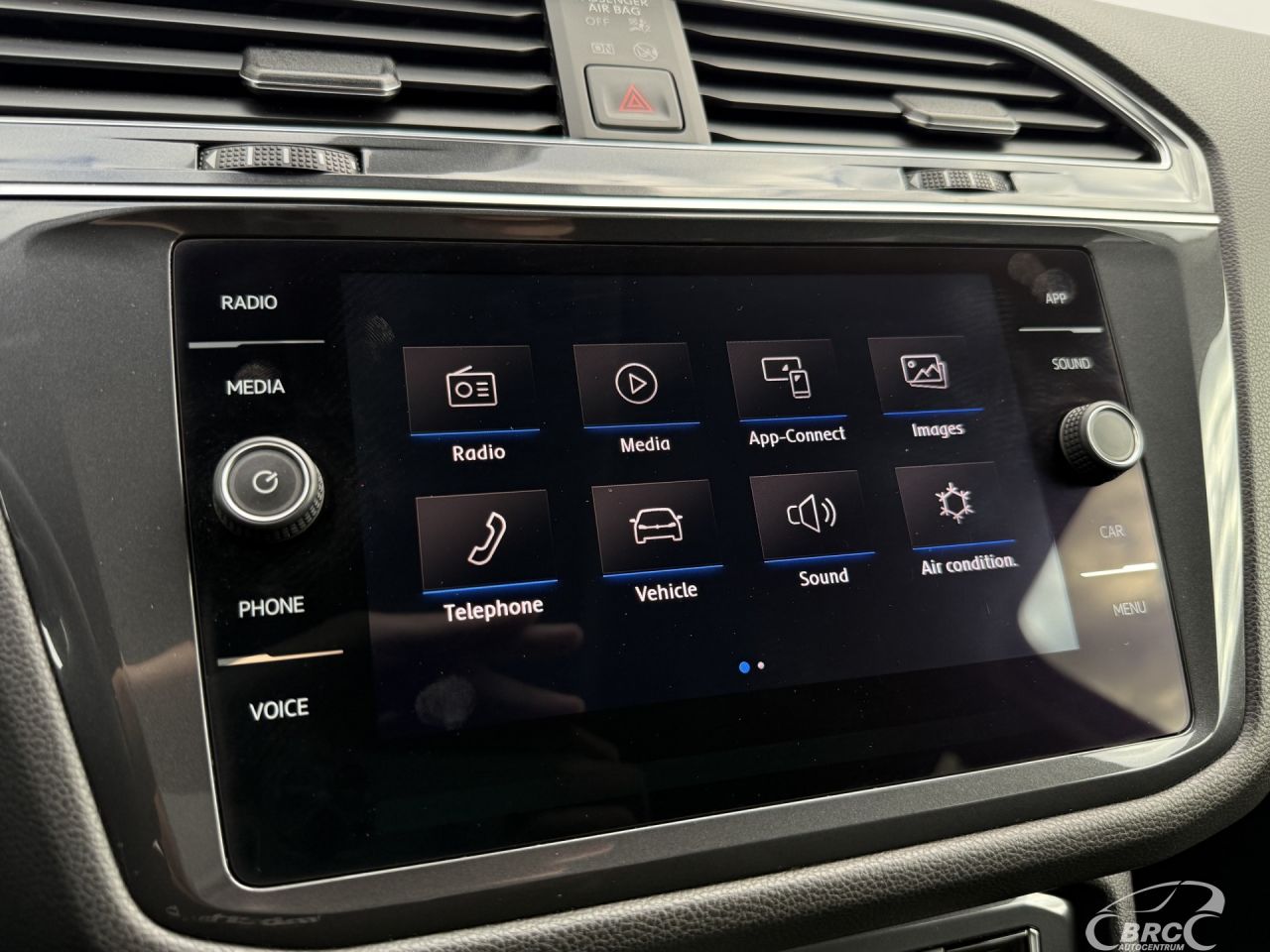 Volkswagen Tiguan | 32