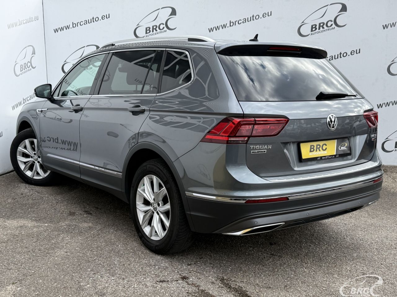 Volkswagen Tiguan | 38