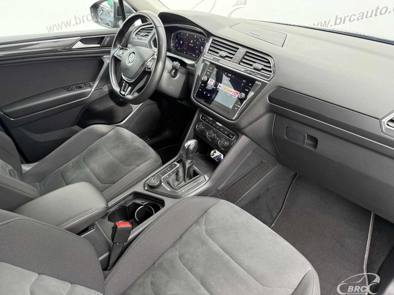 Volkswagen Tiguan | 7