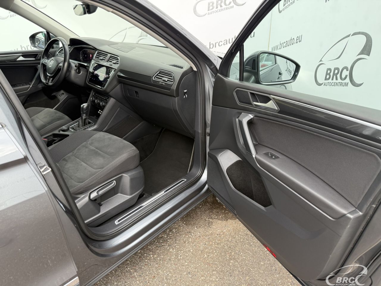 Volkswagen Tiguan | 5
