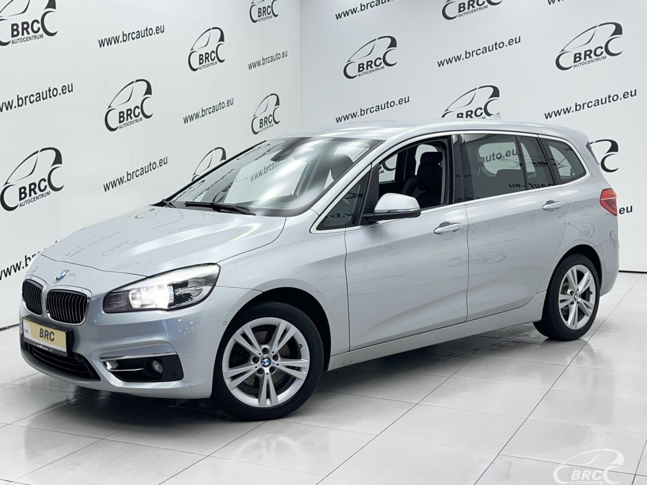 BMW 218, 2.0 l., vienatūris