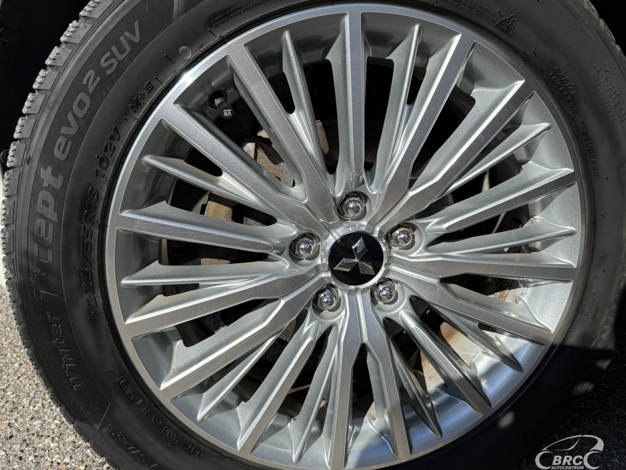 Mitsubishi Outlander | 37