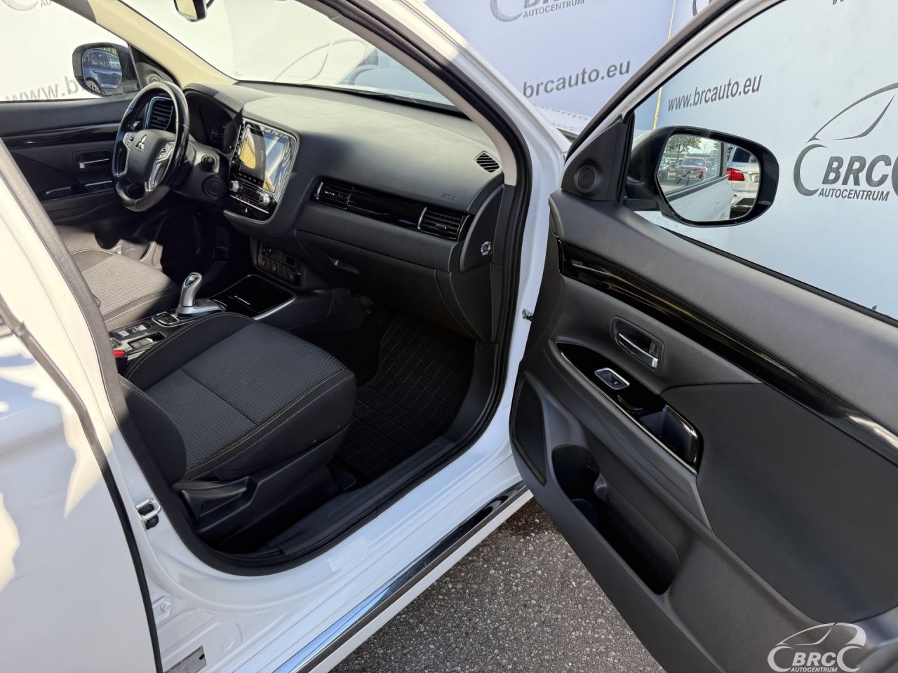 Mitsubishi Outlander | 5