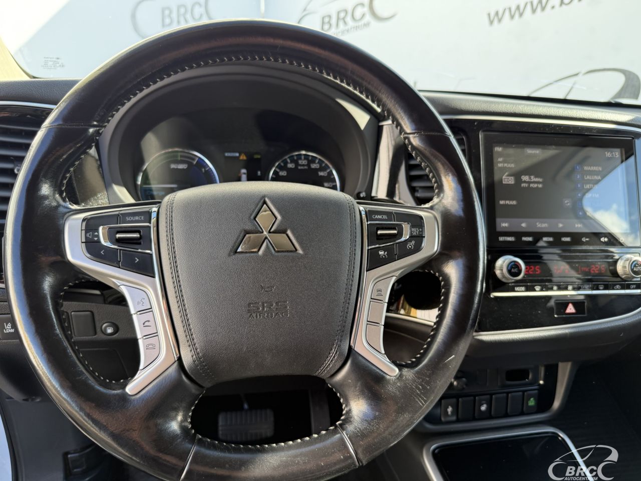 Mitsubishi Outlander | 21