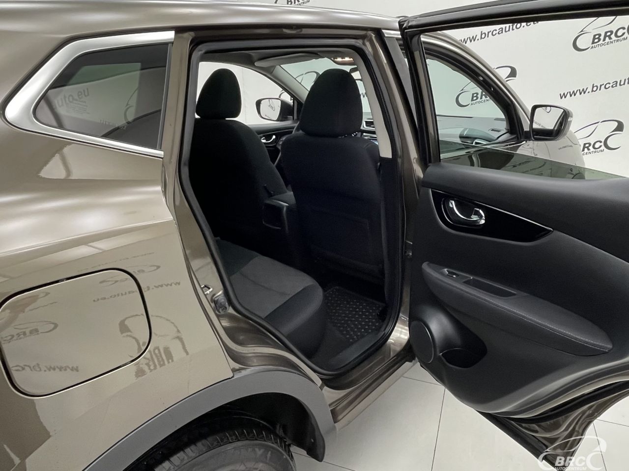 Nissan Qashqai | 11