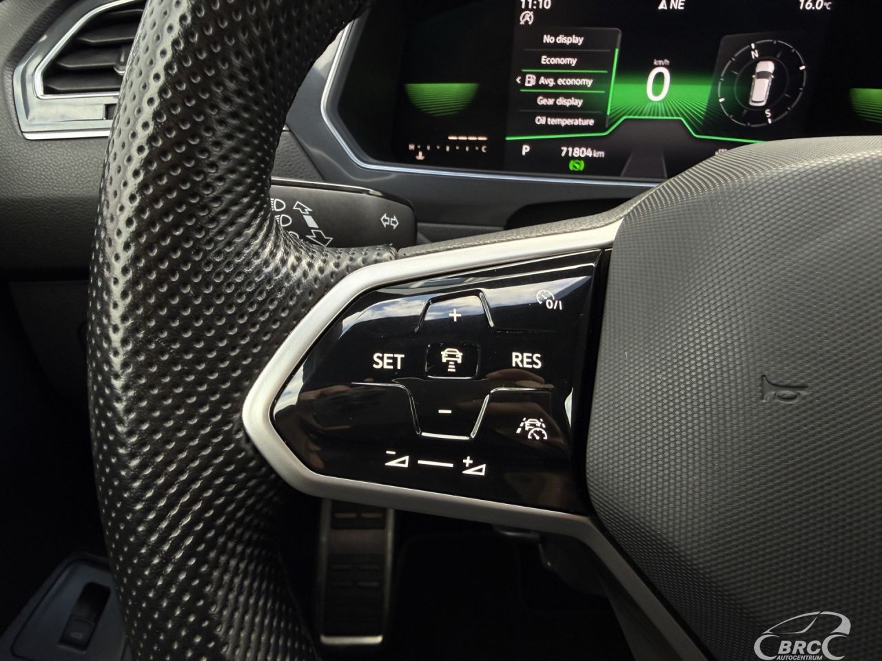 Volkswagen Tiguan | 24