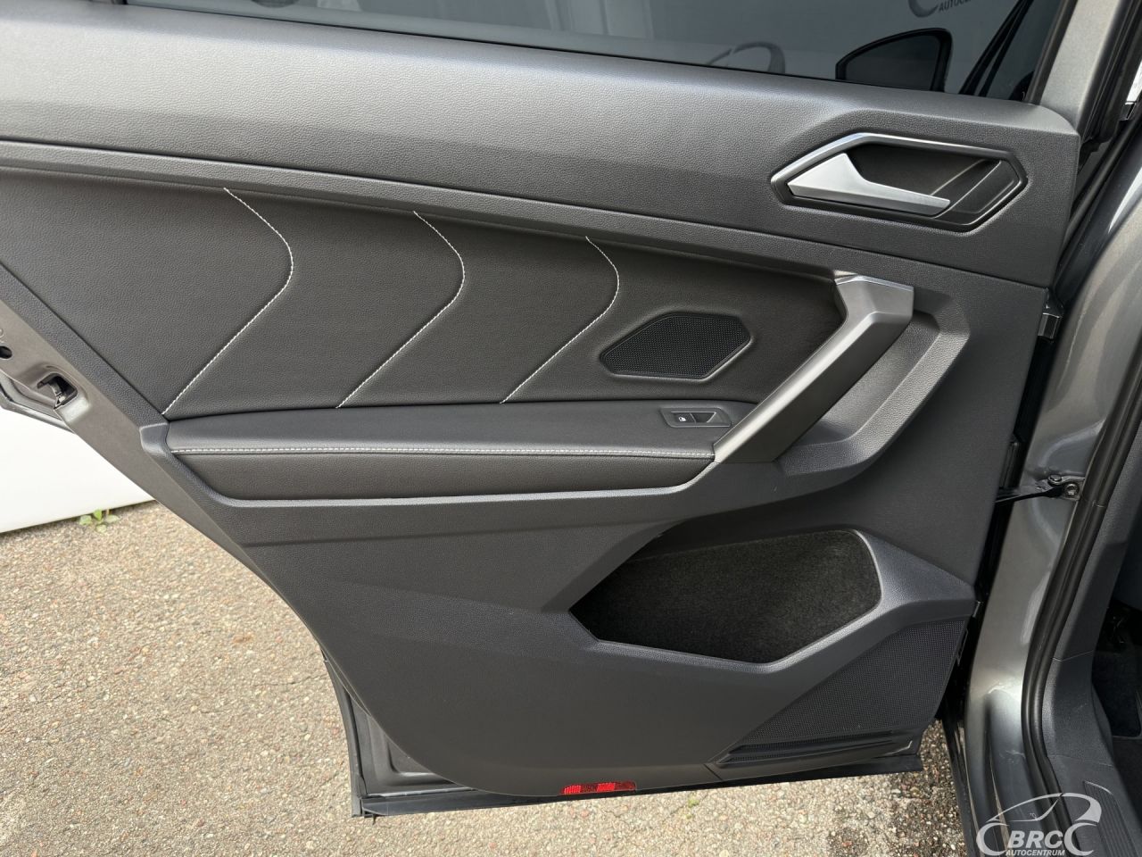 Volkswagen Tiguan | 14