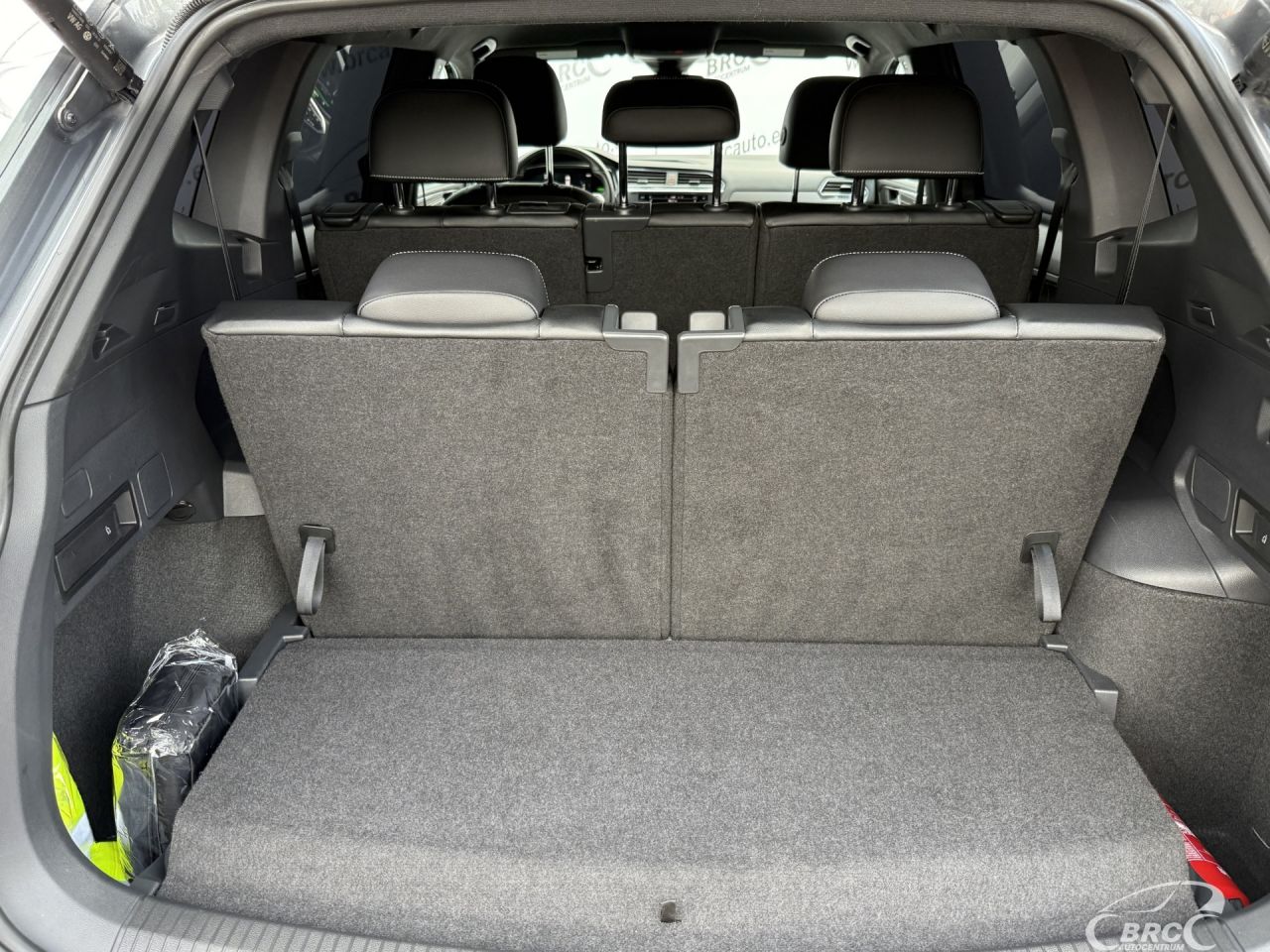 Volkswagen Tiguan | 13