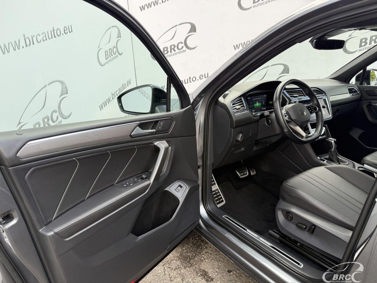 Volkswagen Tiguan | 17