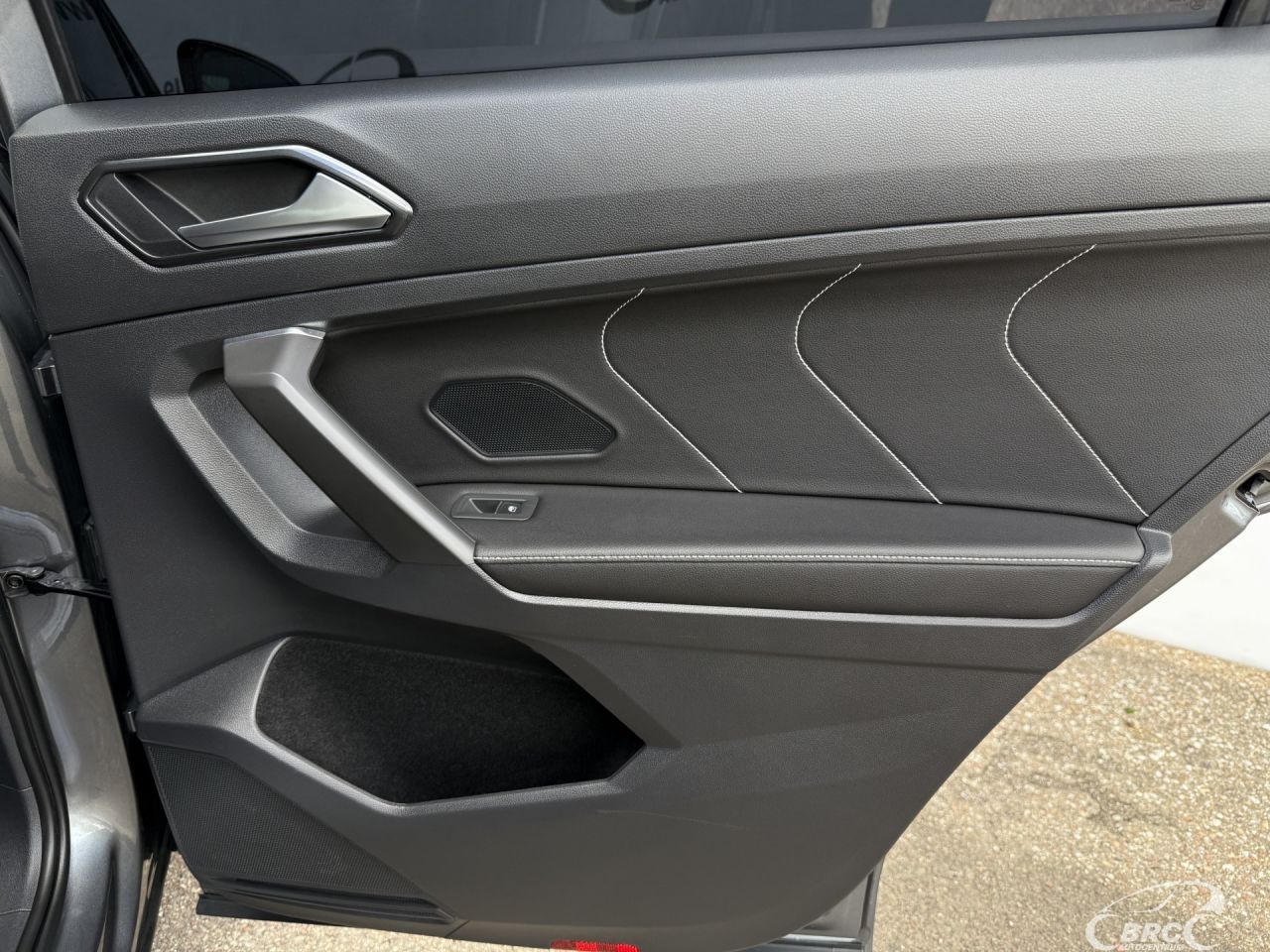 Volkswagen Tiguan | 9