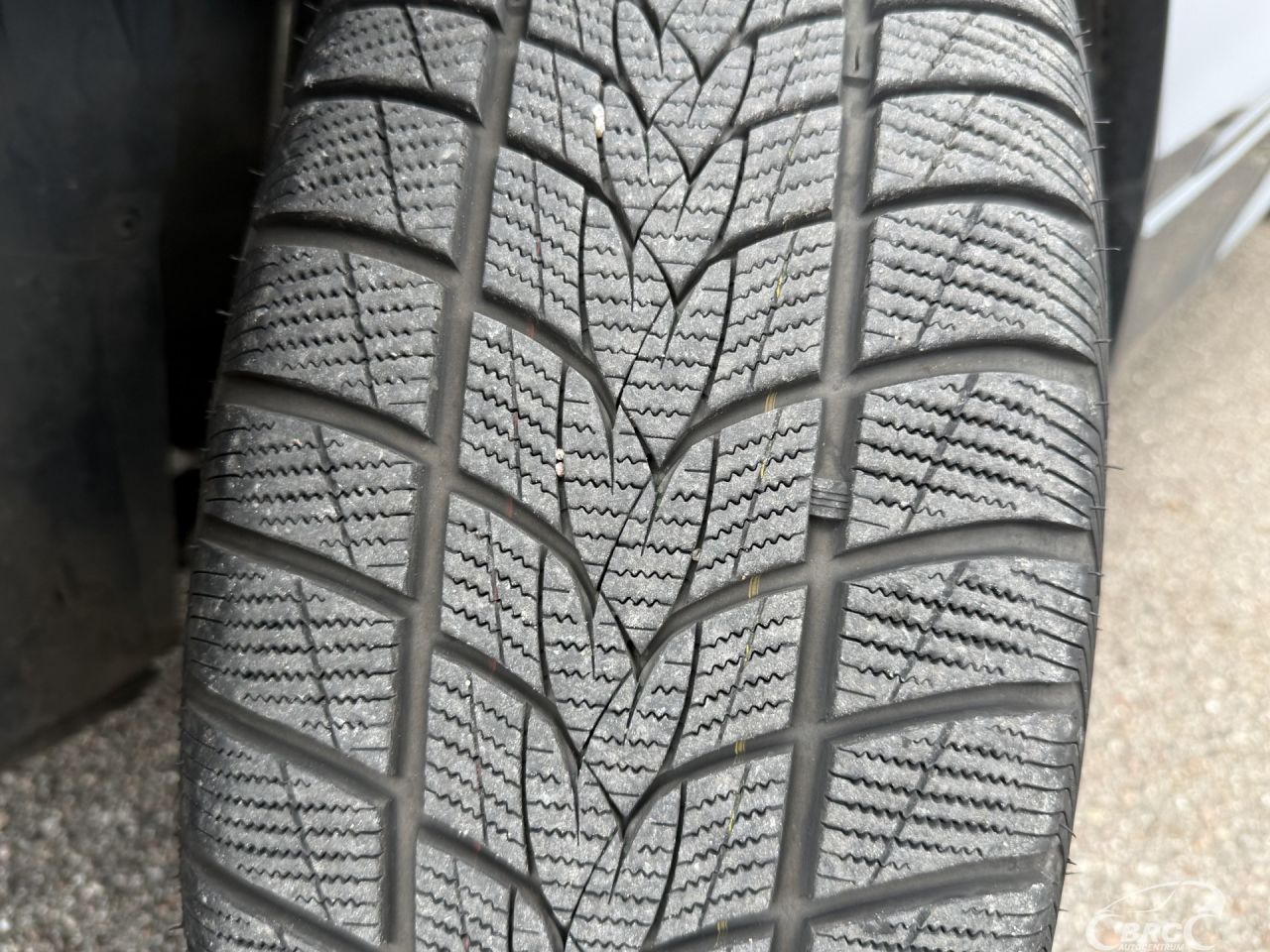 Volkswagen Tiguan | 42