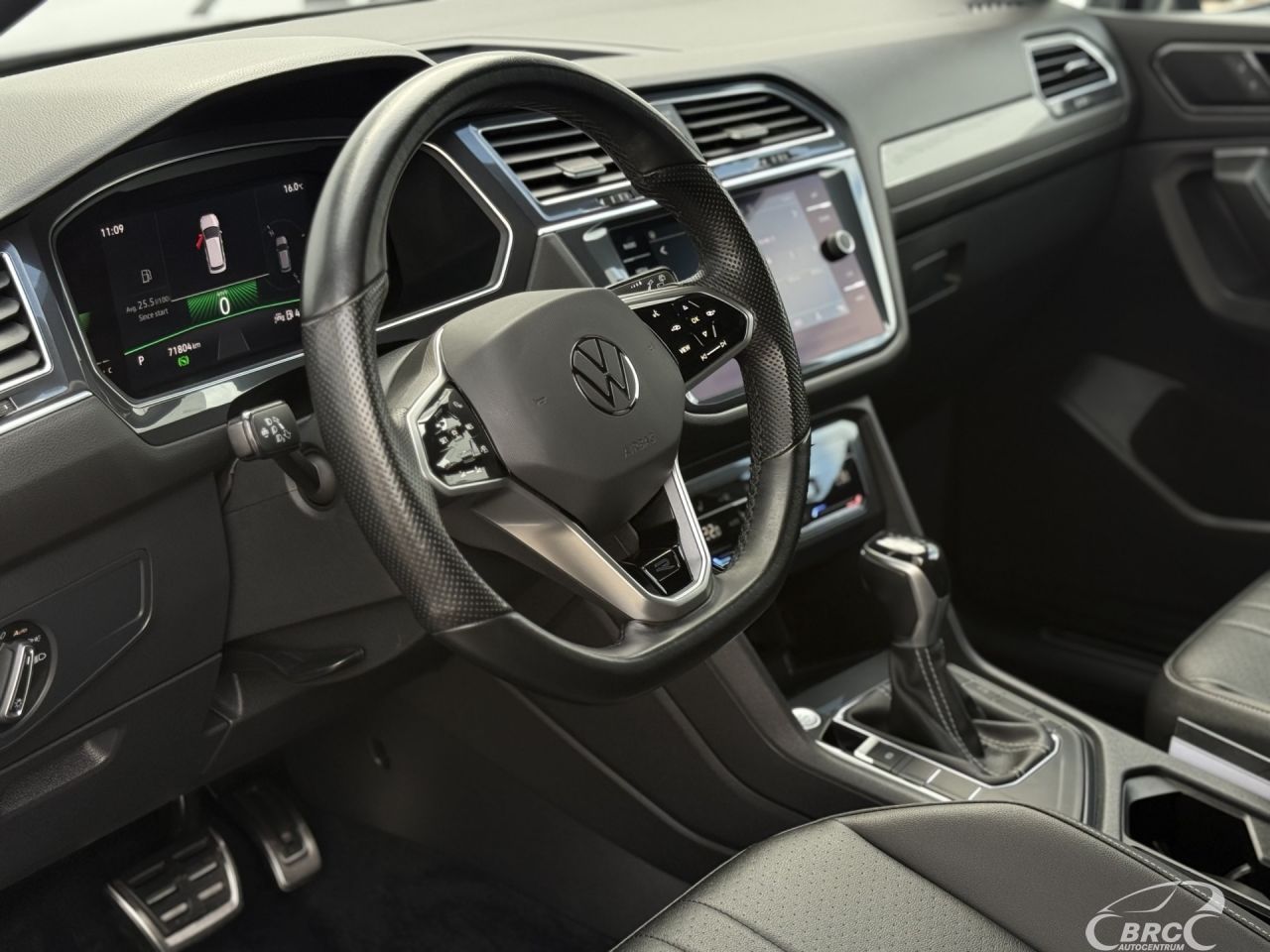 Volkswagen Tiguan | 19