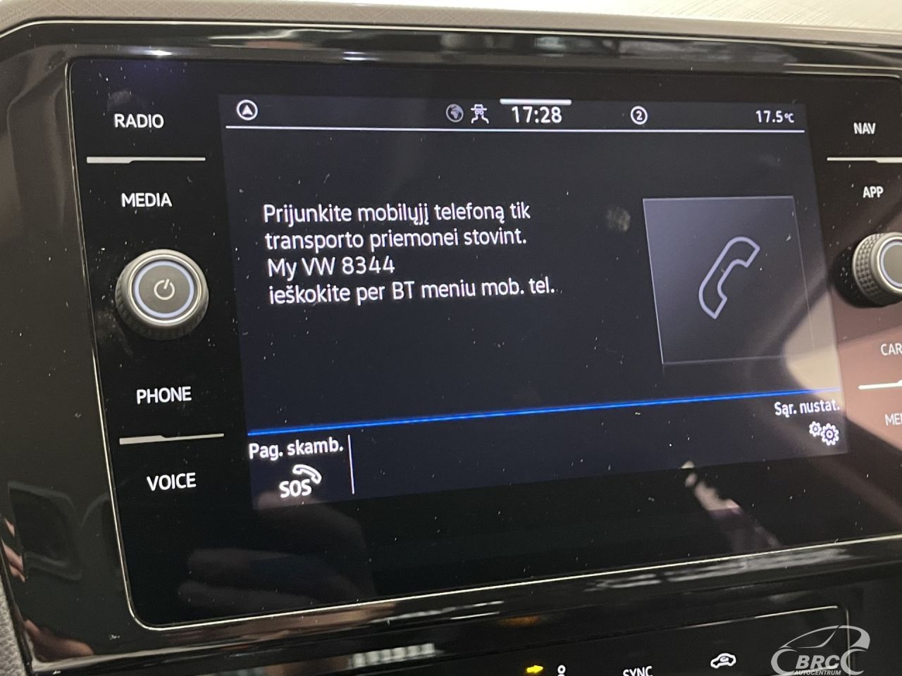 Volkswagen Passat | 34