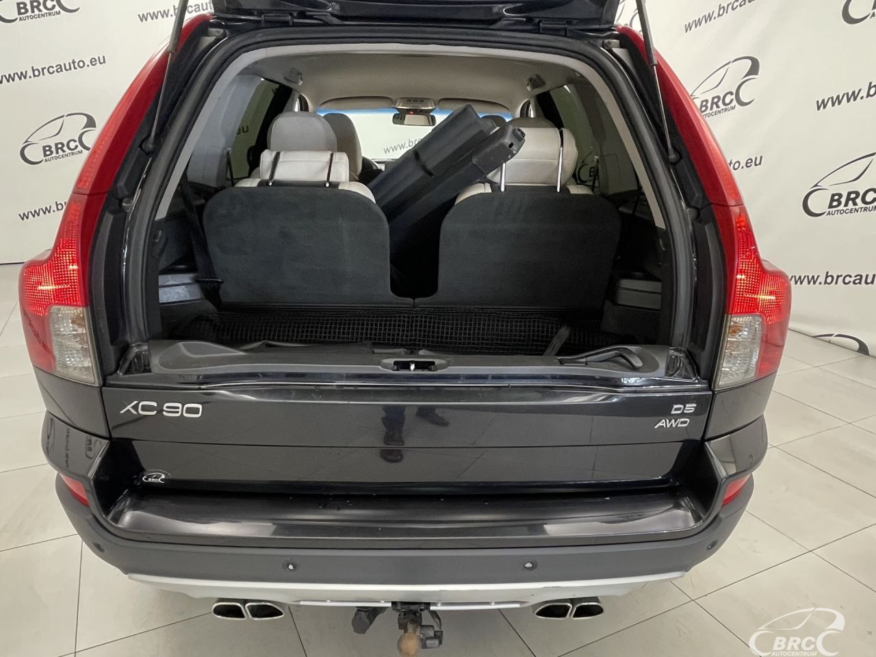 Volvo XC90 | 37