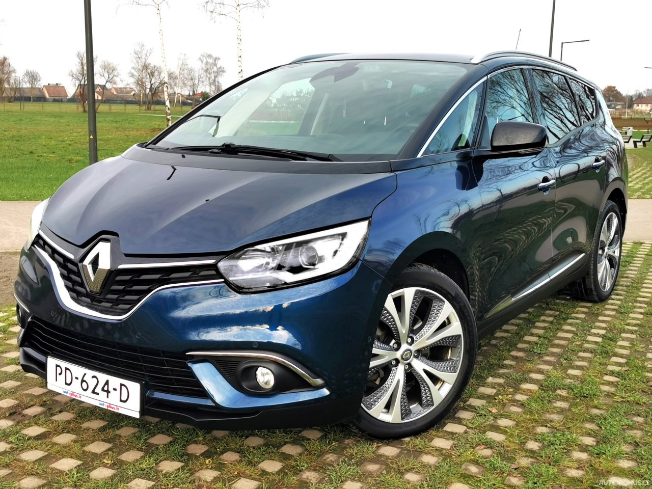 Renault Grand Scenic | 1