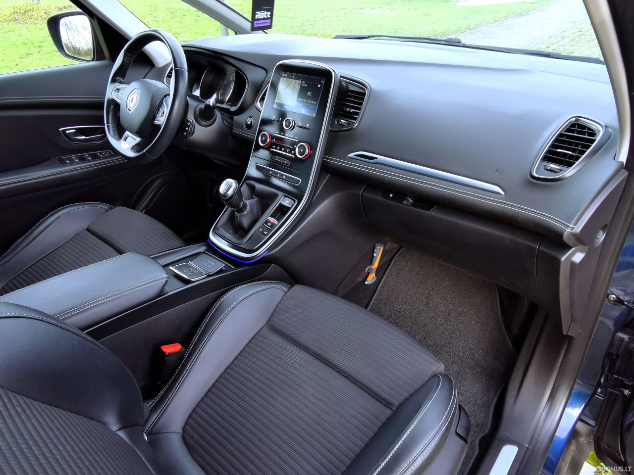 Renault Grand Scenic | 13