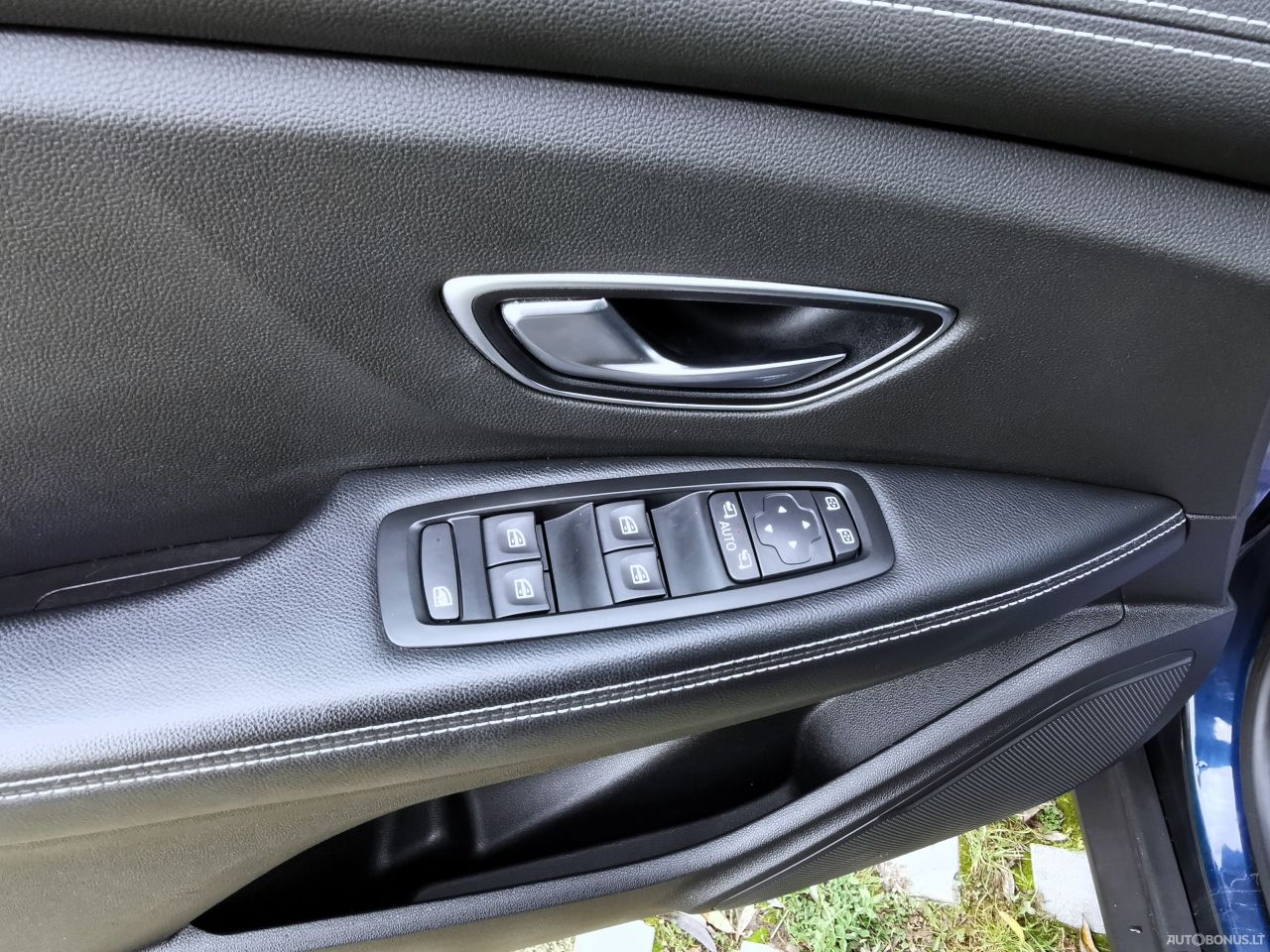 Renault Grand Scenic | 32