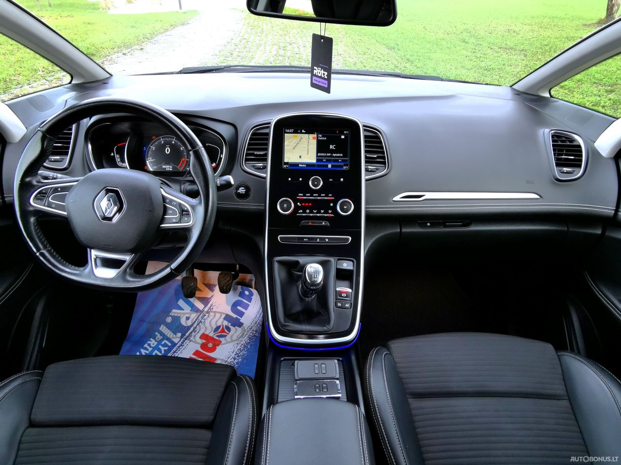 Renault Grand Scenic | 19