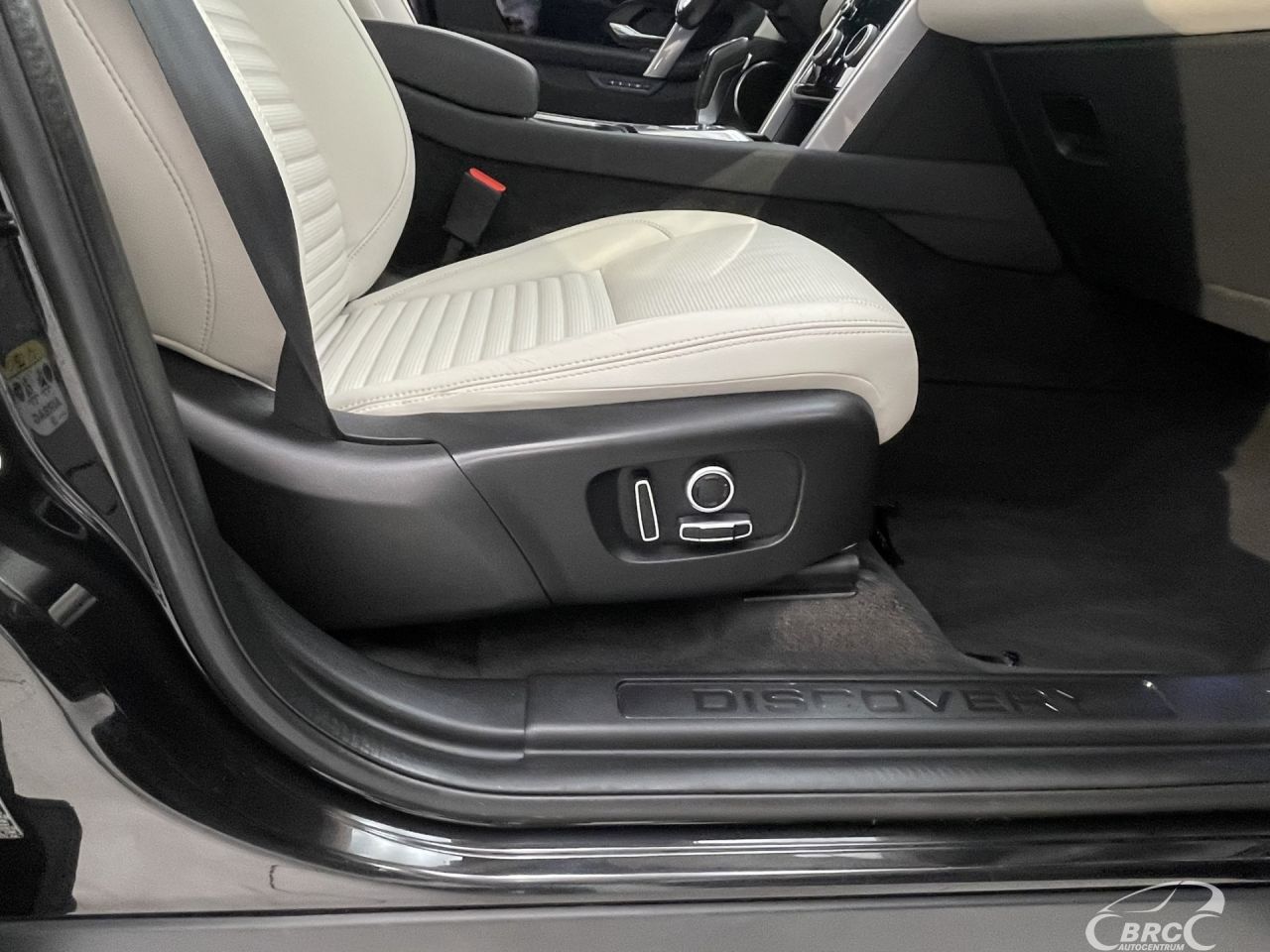 Land Rover Discovery | 5